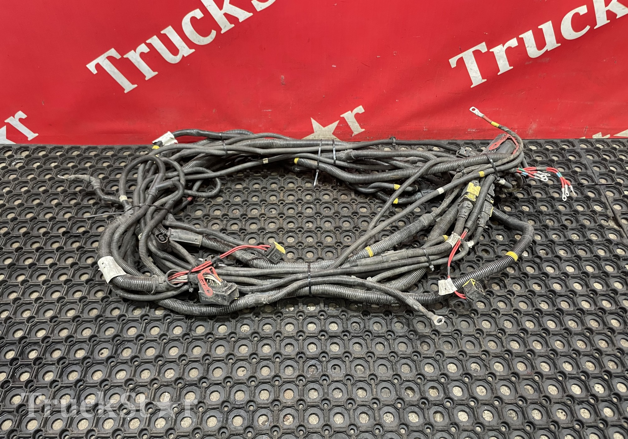 22046285 Проводка шасси для Volvo