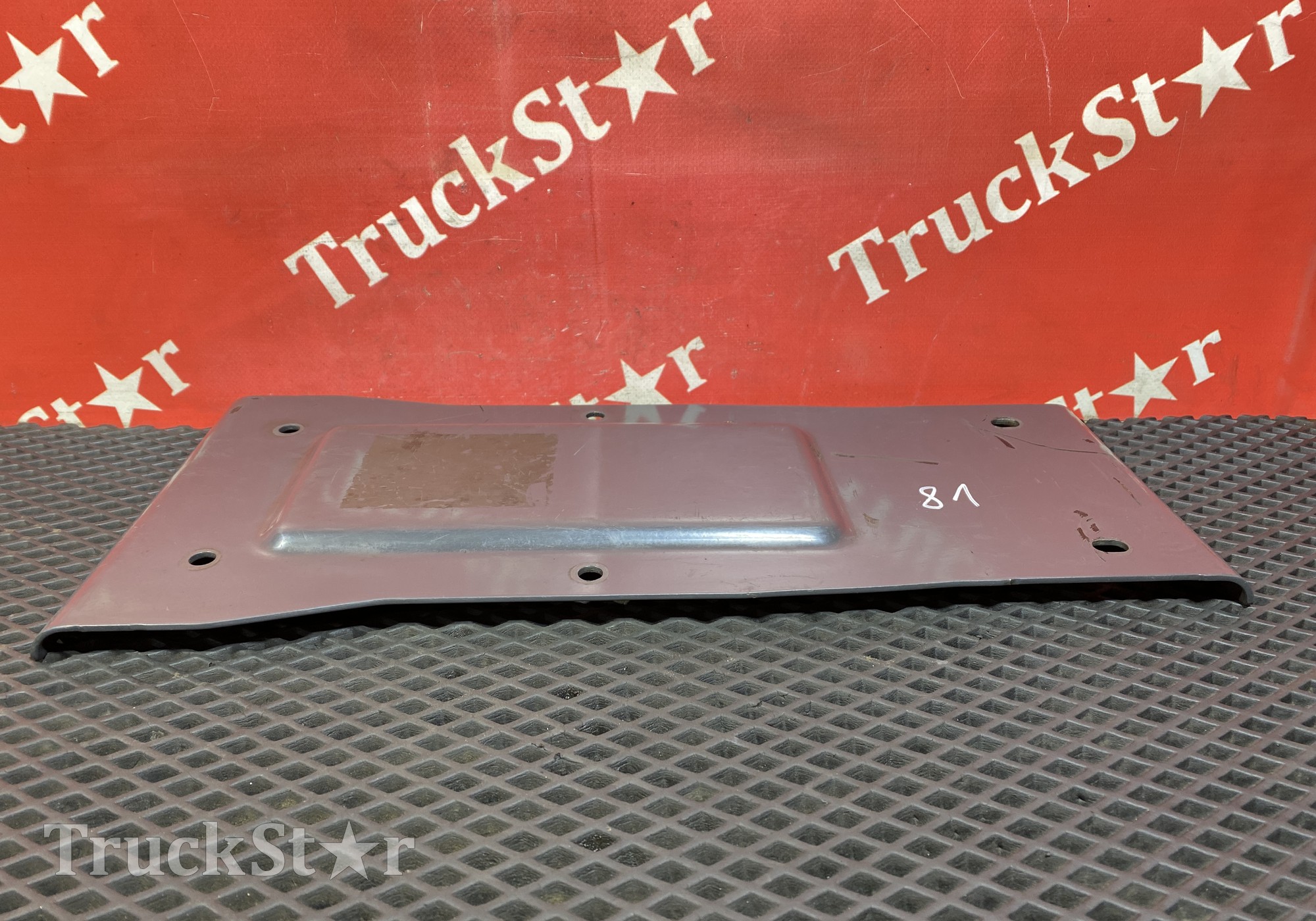 21600116 Кронштейн бака AdBlue 2020г. для Volvo