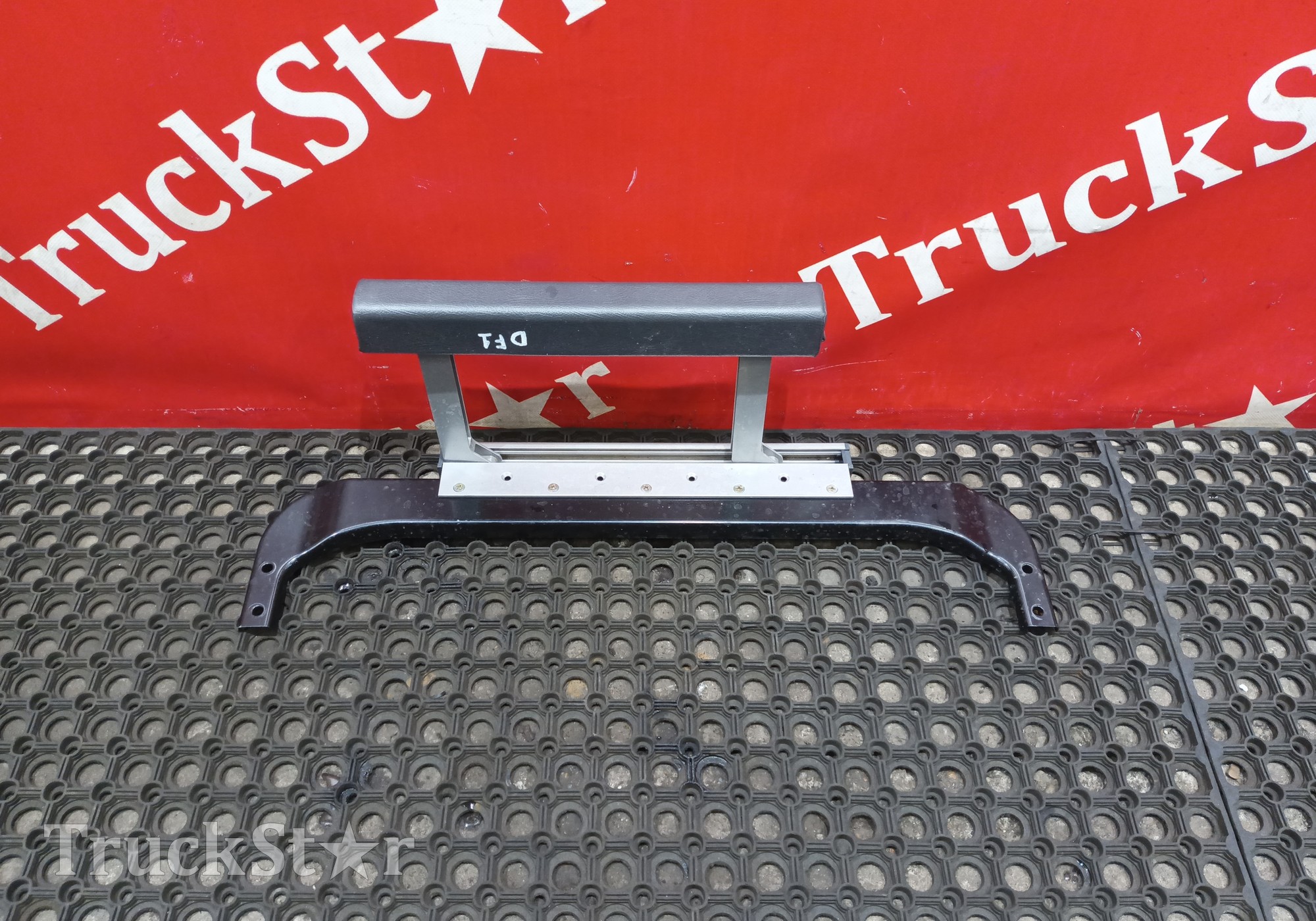 7600140C6201 Ограждения спальника 2023г для DongFeng GX DFH4180