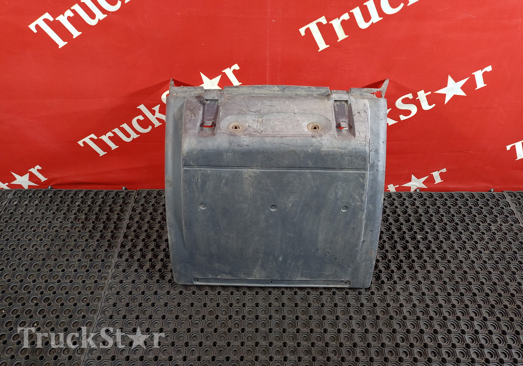 81664106599 Крыло заднее передняя часть для Man TGM