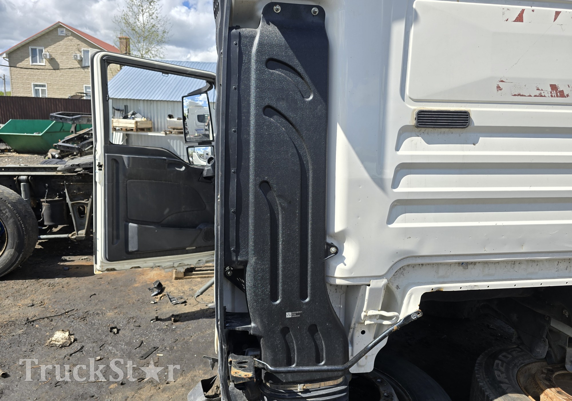 AZ972519001051 Воздухозаборник 2023г. для Sinotruk Sitrak C7H