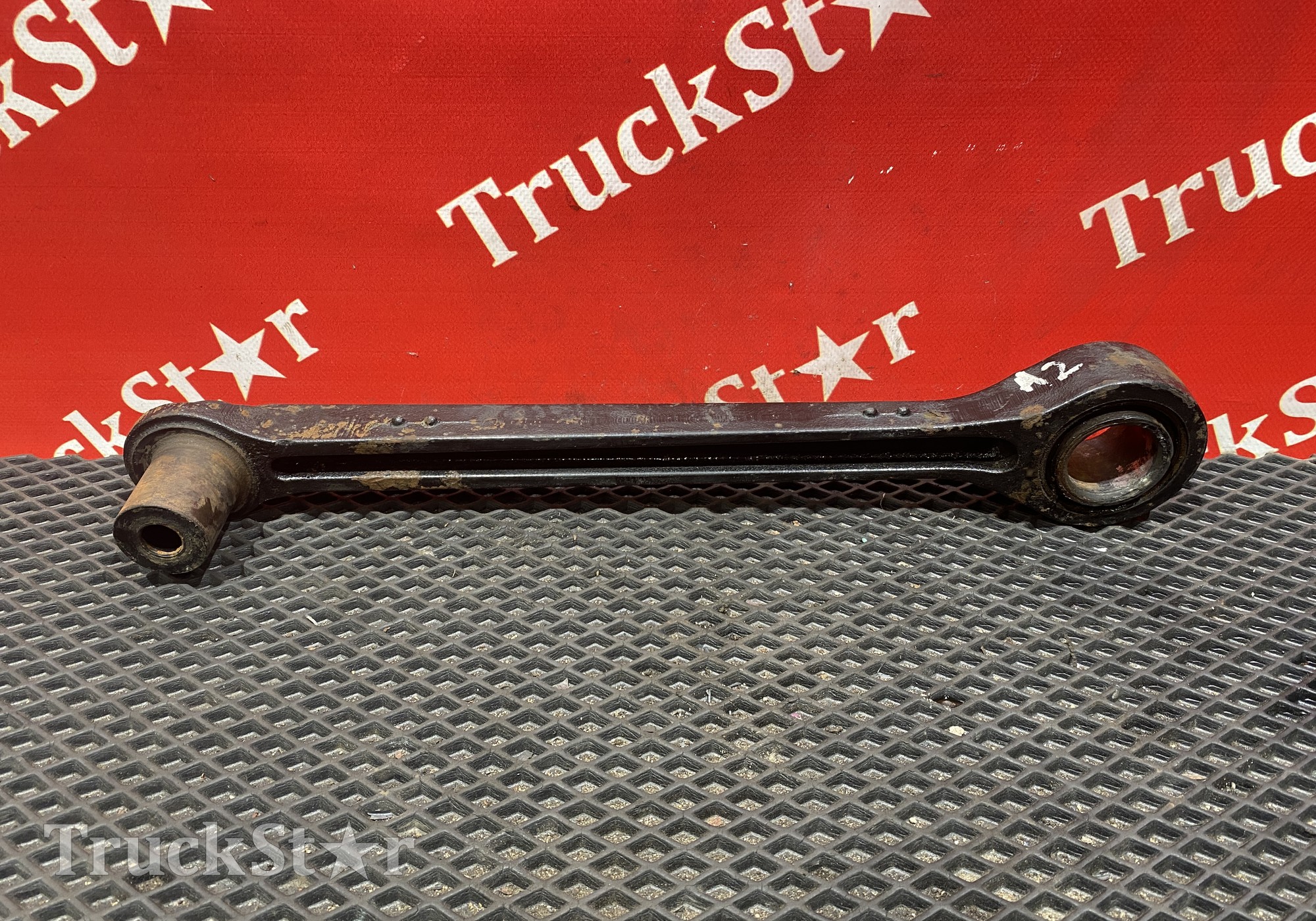 A9433230516 Стойка переднего стабилизатора для Mercedes-Benz Actros MP2 (с 2002 по 2008)