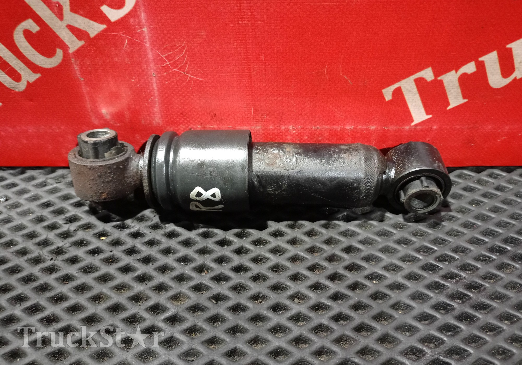 21940745 Амортизатор кабины задний для Volvo