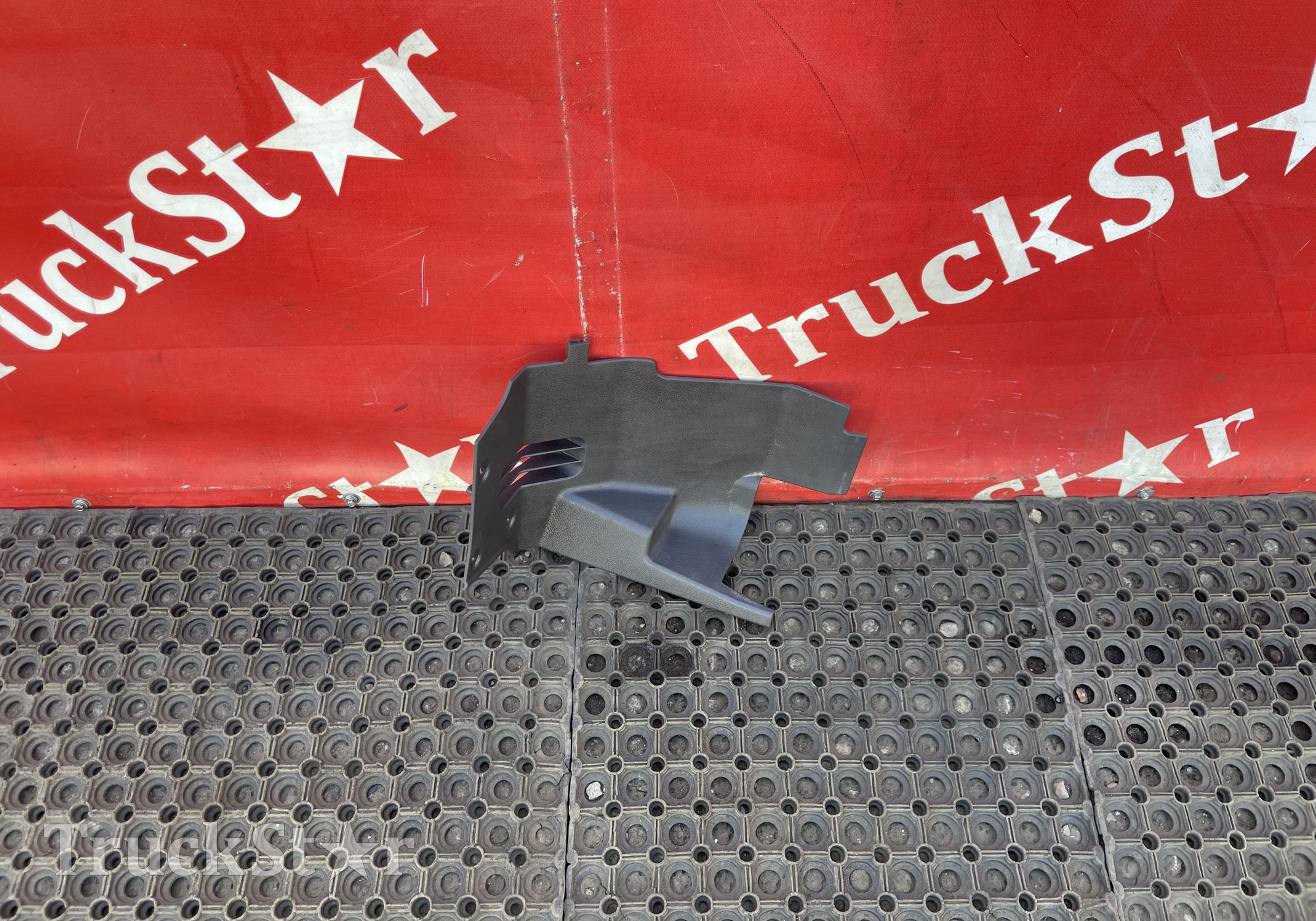 9436801506 Oбшивка блoкa педалeй для Mercedes-Benz Actros
