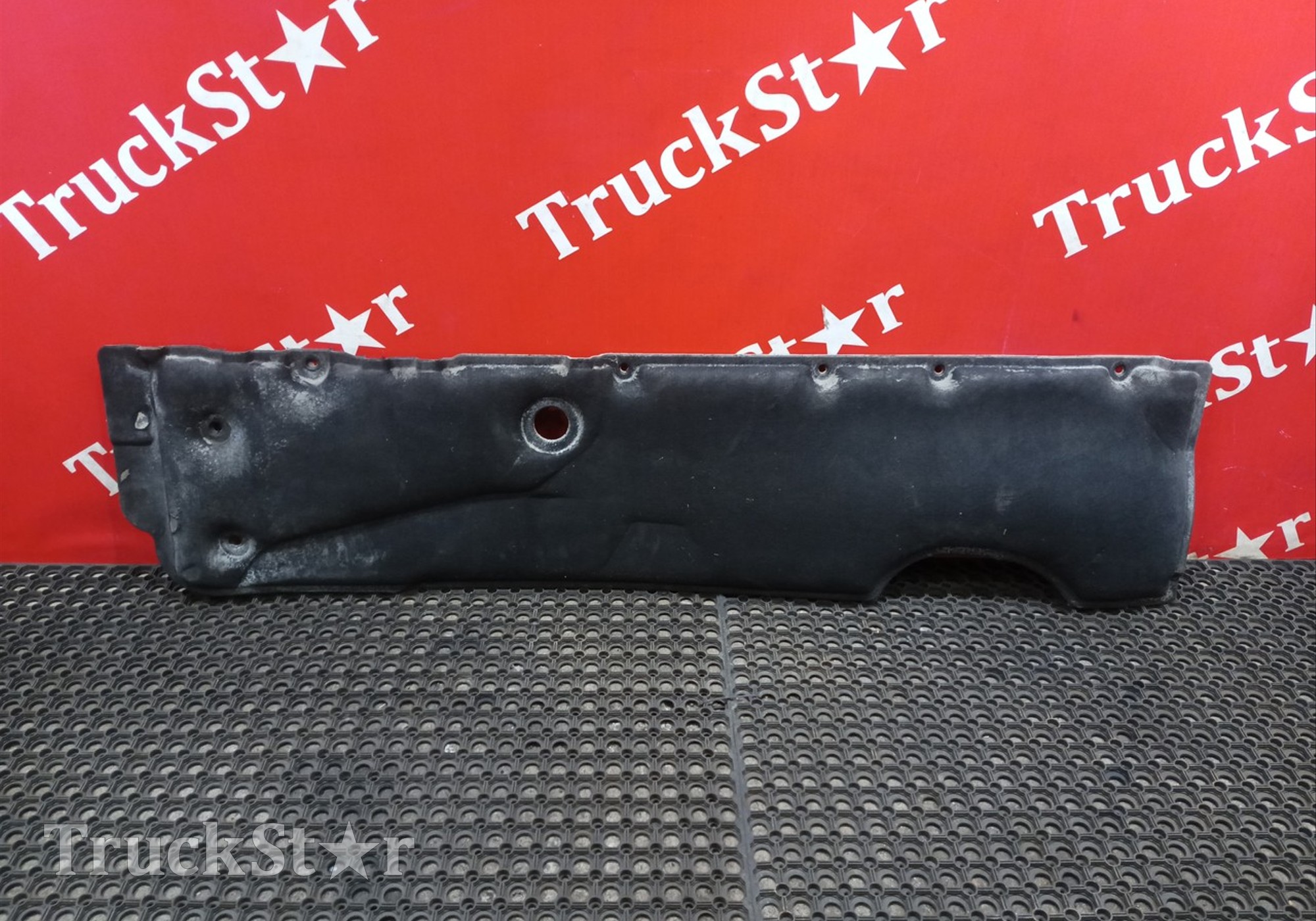 7422383967 Шумоизоляция двигателя правая 2016г. для Renault T (с 2013)