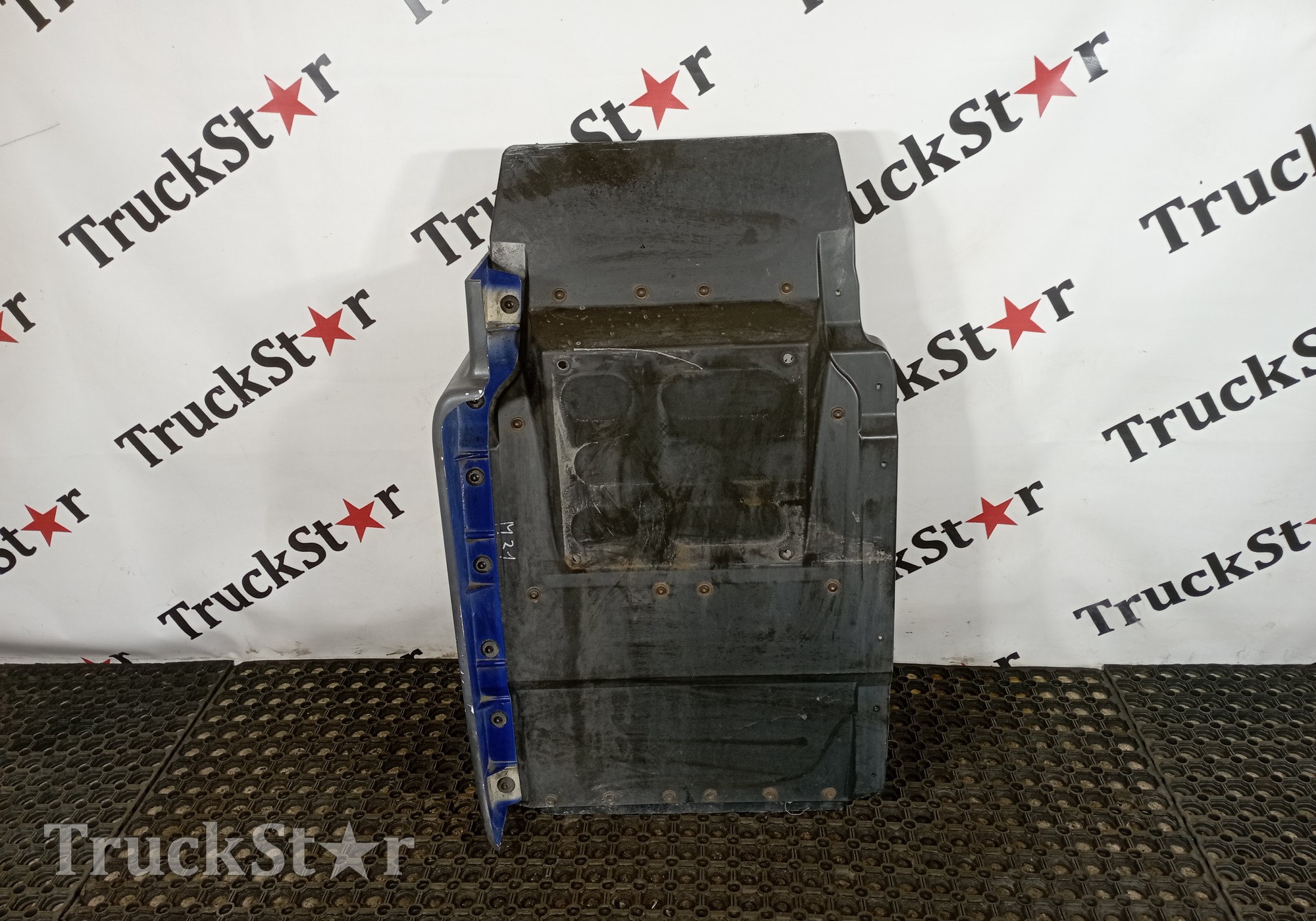 81612100462 Крыло переднее левое задняя часть для Man TGX