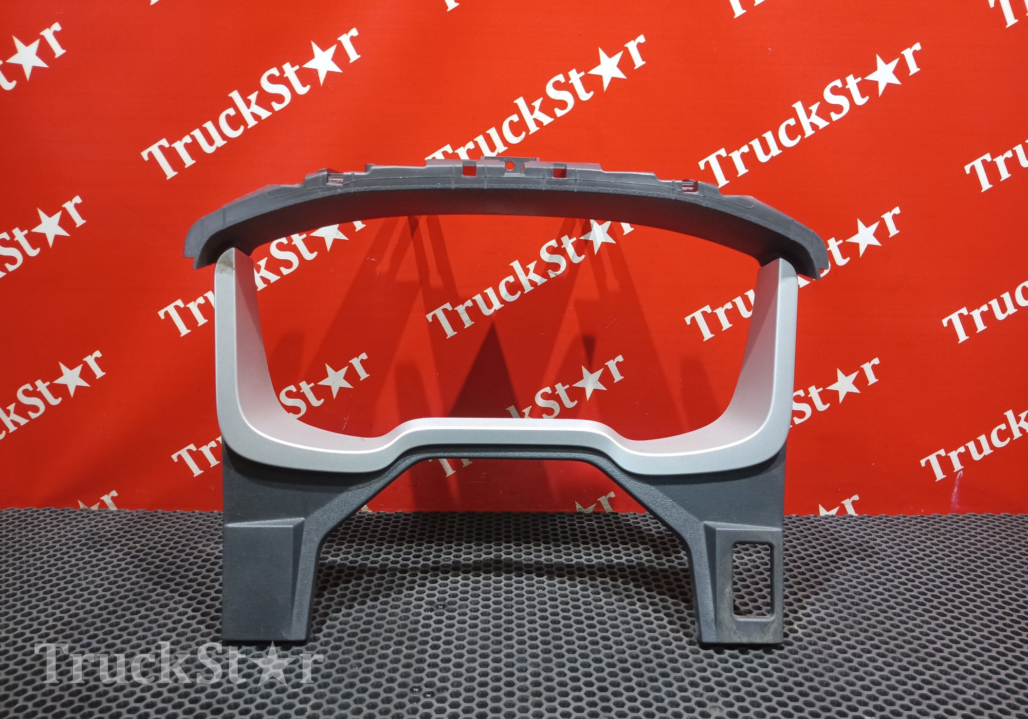 7482705865 Накладка панели приборов 2020г для Renault T (с 2013)