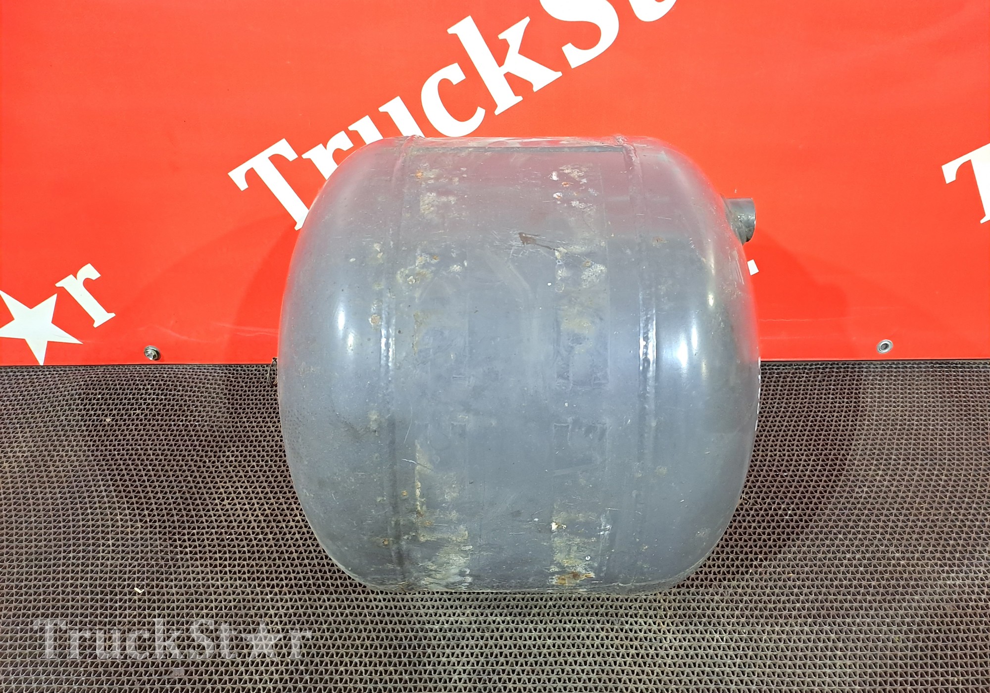21187795 Ресивер воздушный 39L для Volvo FH 4 (с 2012)