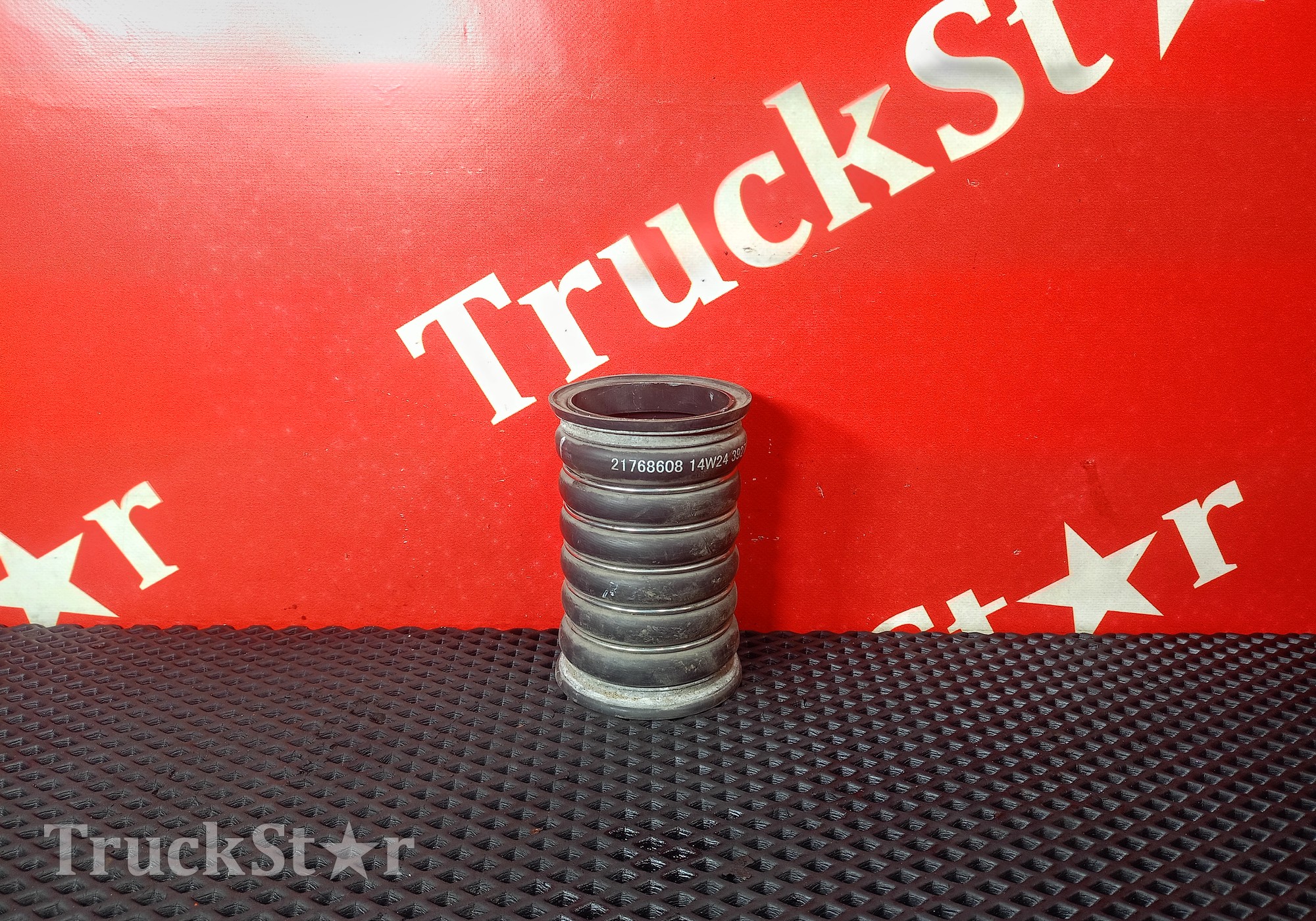 21768608 Патрубок интеркулера для Renault T