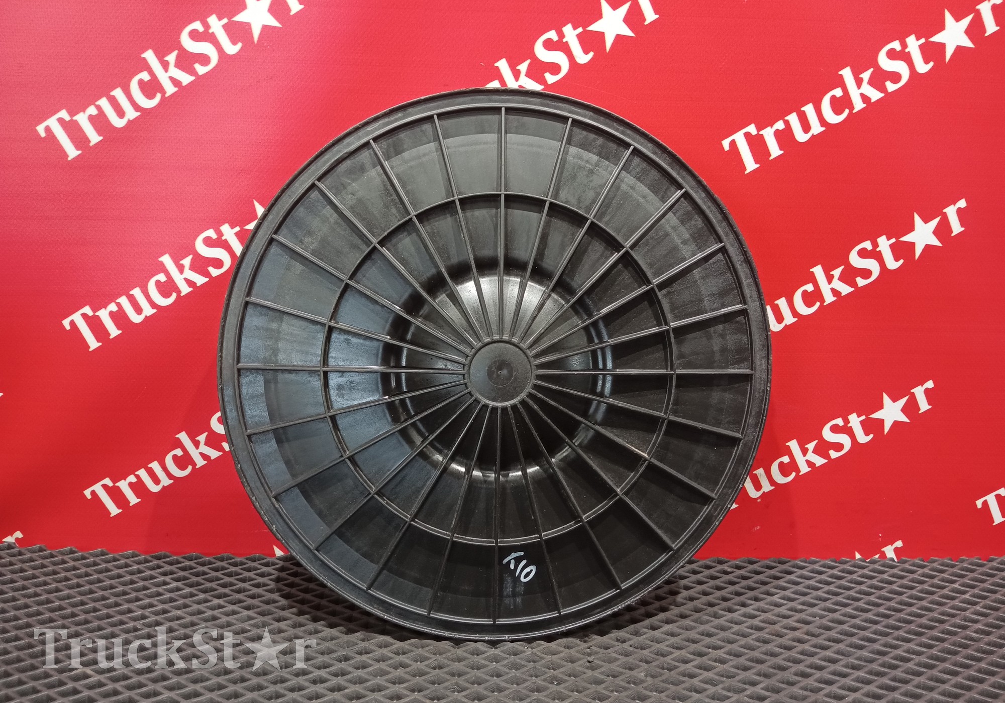 81083030052 Крышка корпуса воздушного фильтра для Man TGS I (с 2007)