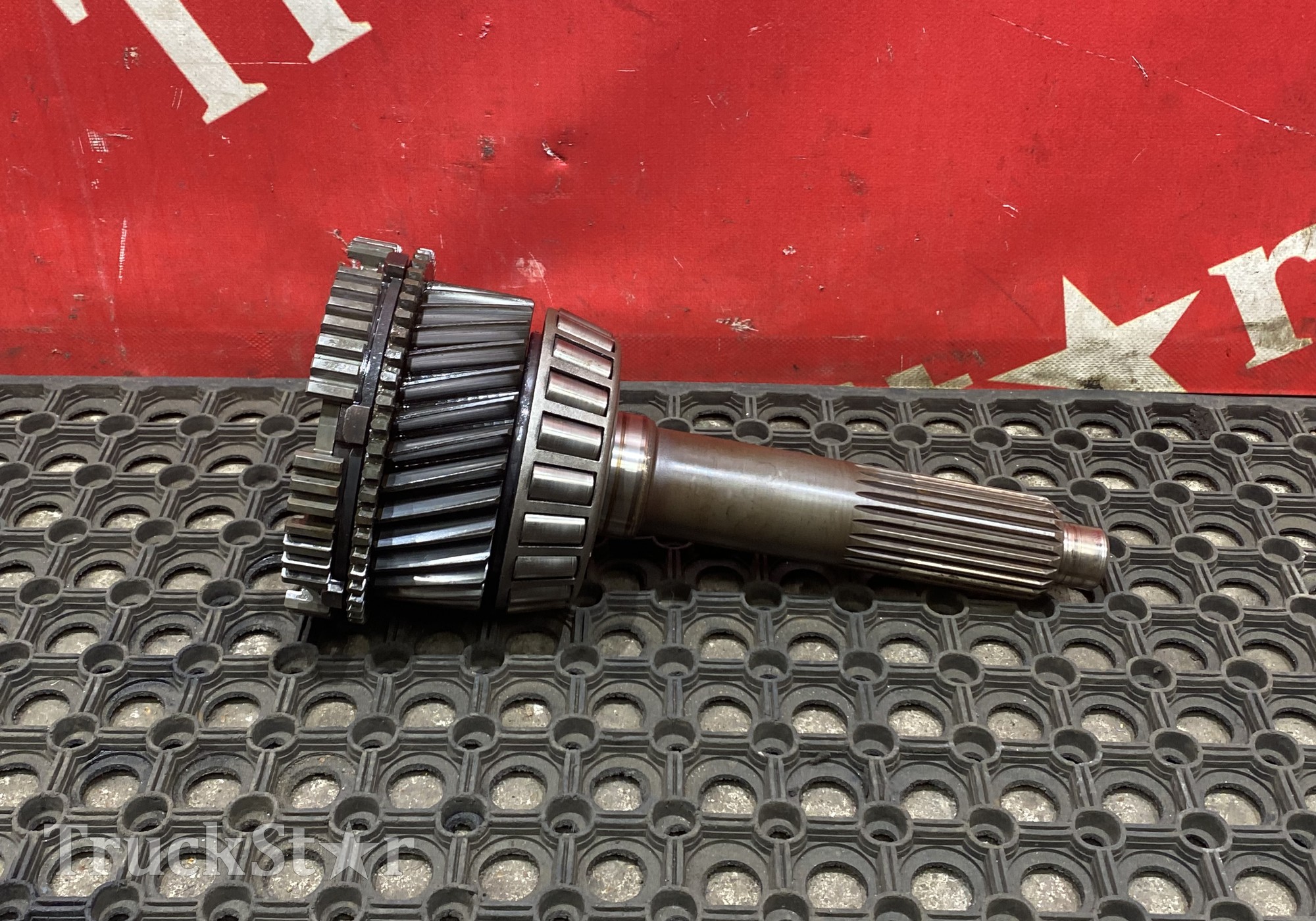 22358444 Вал первичный КПП 2019г для Volvo