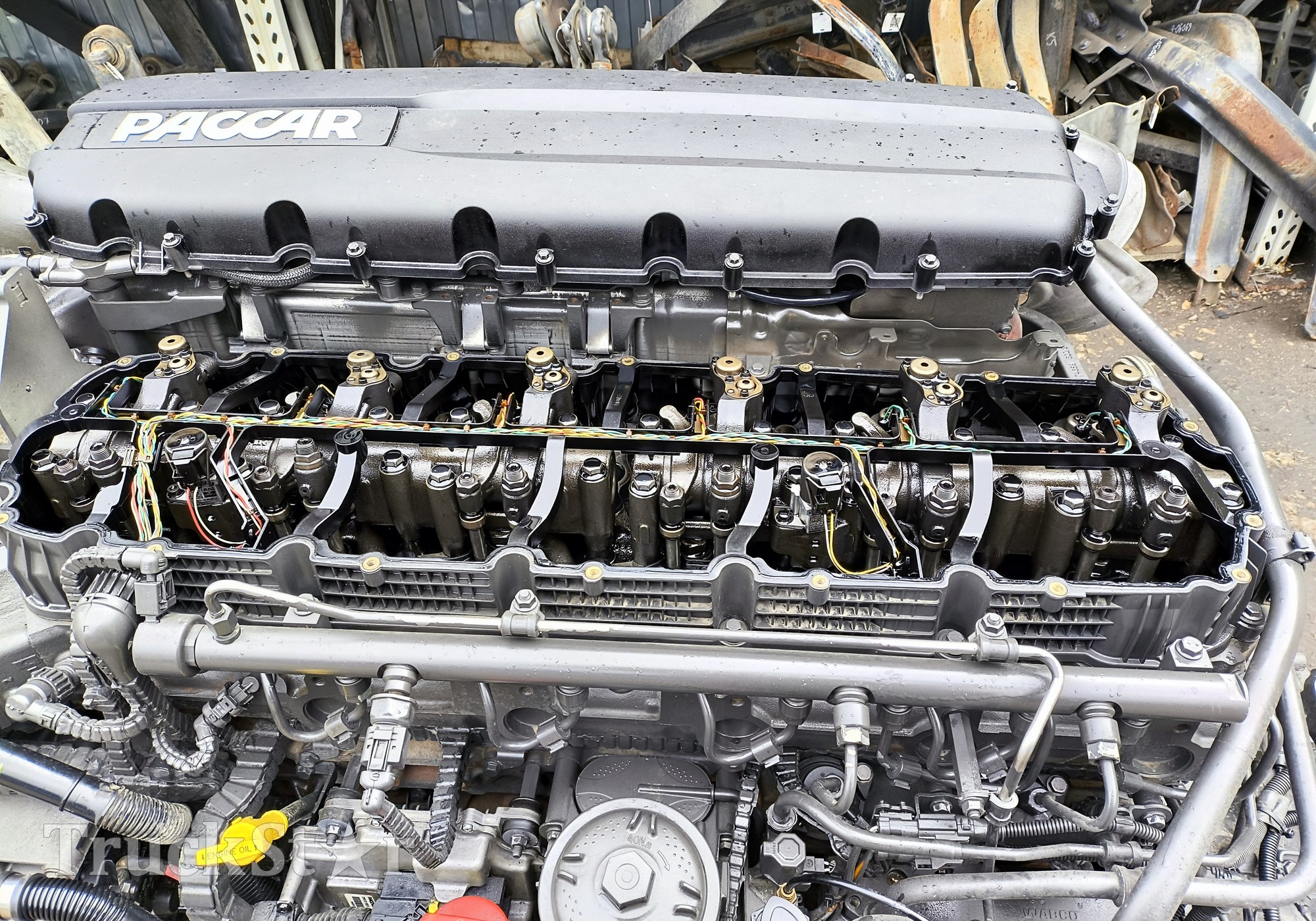 2125762 Головка блока цилиндров MX13 2018г. для Daf XF106 (с 2012)
