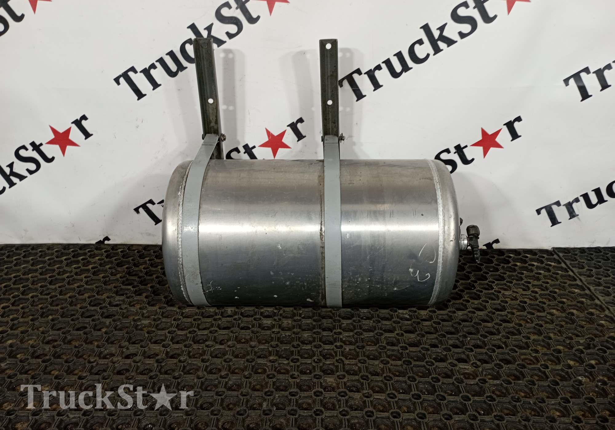 WG9000360791 Ресивер воздушный 40L 2023г. для Sinotruk Sitrak C7H