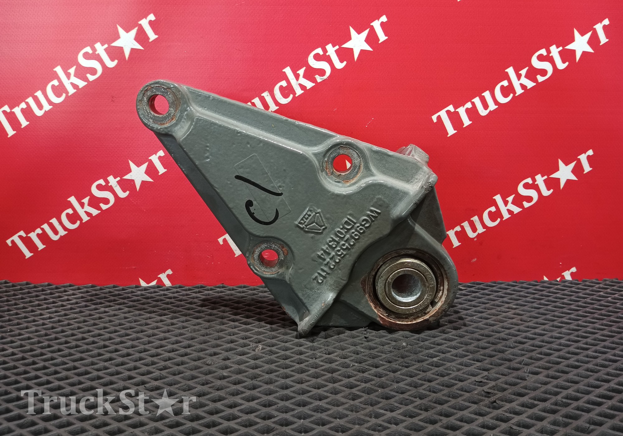 WG9925522112 Кронштейн рессоры 2023г. для Sinotruk Sitrak C7H MAX