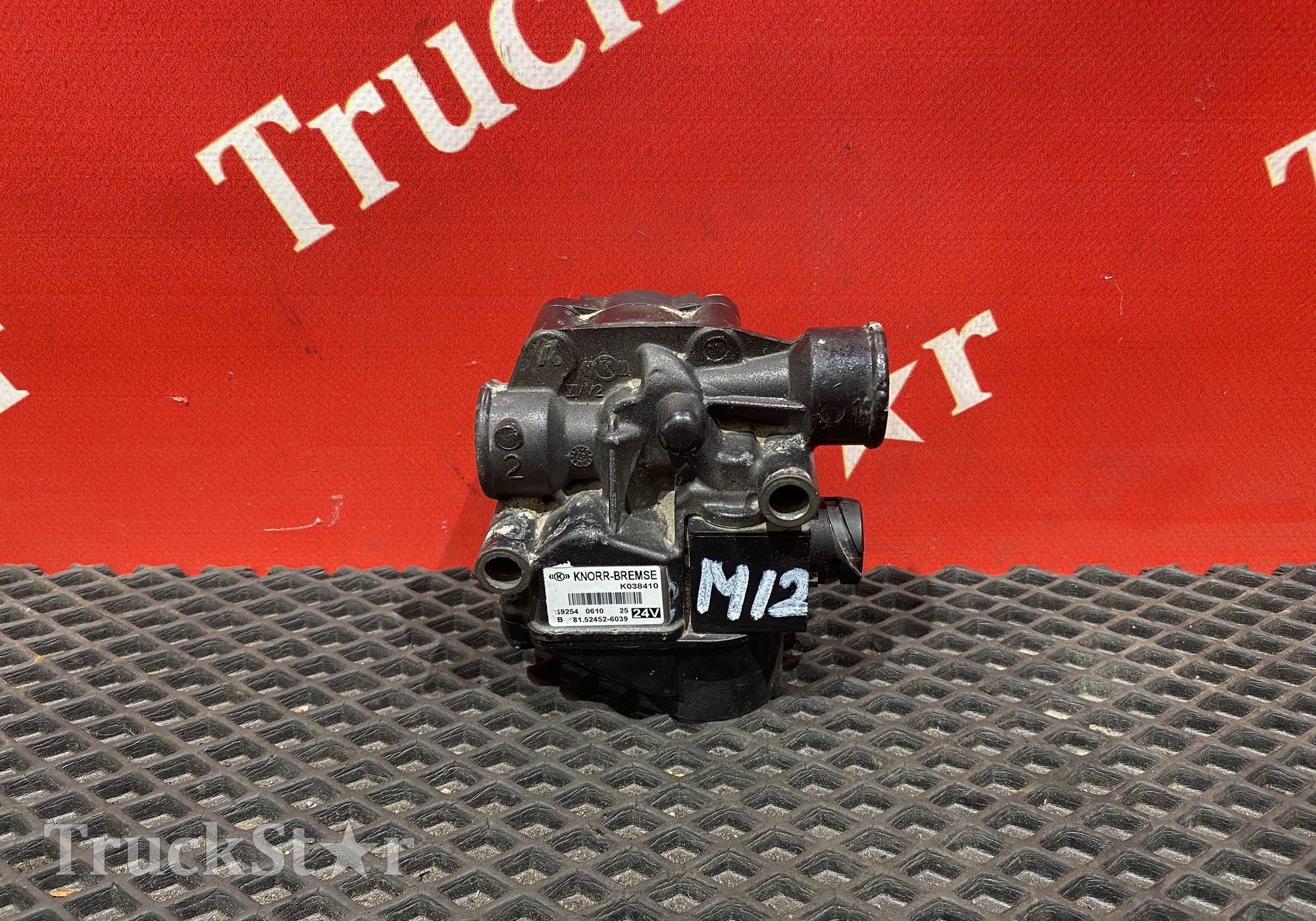 81524526039 Кран ABS 2019 г. для Man TGX TG3 (с 2020)