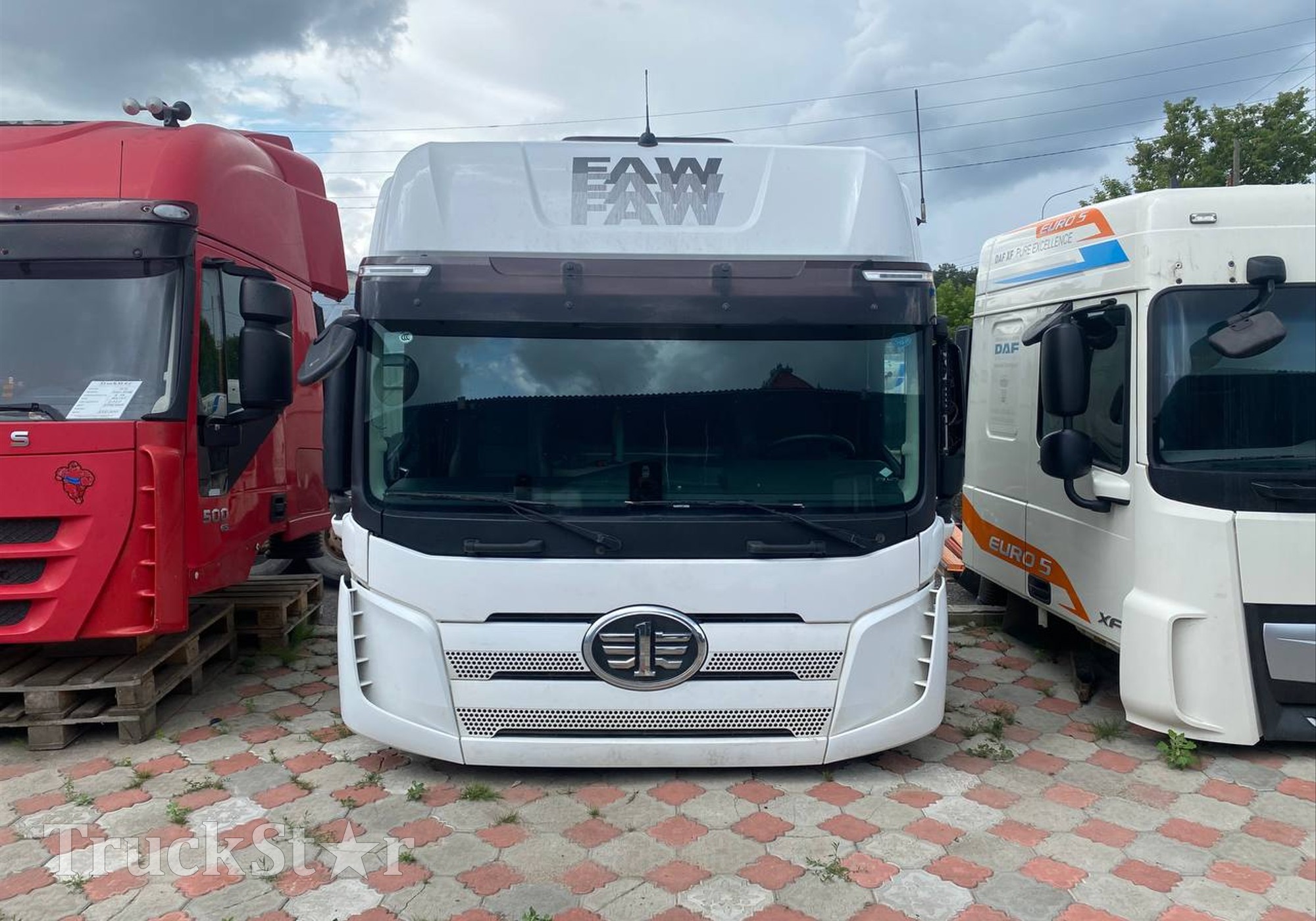 5000020PB90TA Кабина 2023г. для Faw J7 (с 2018)