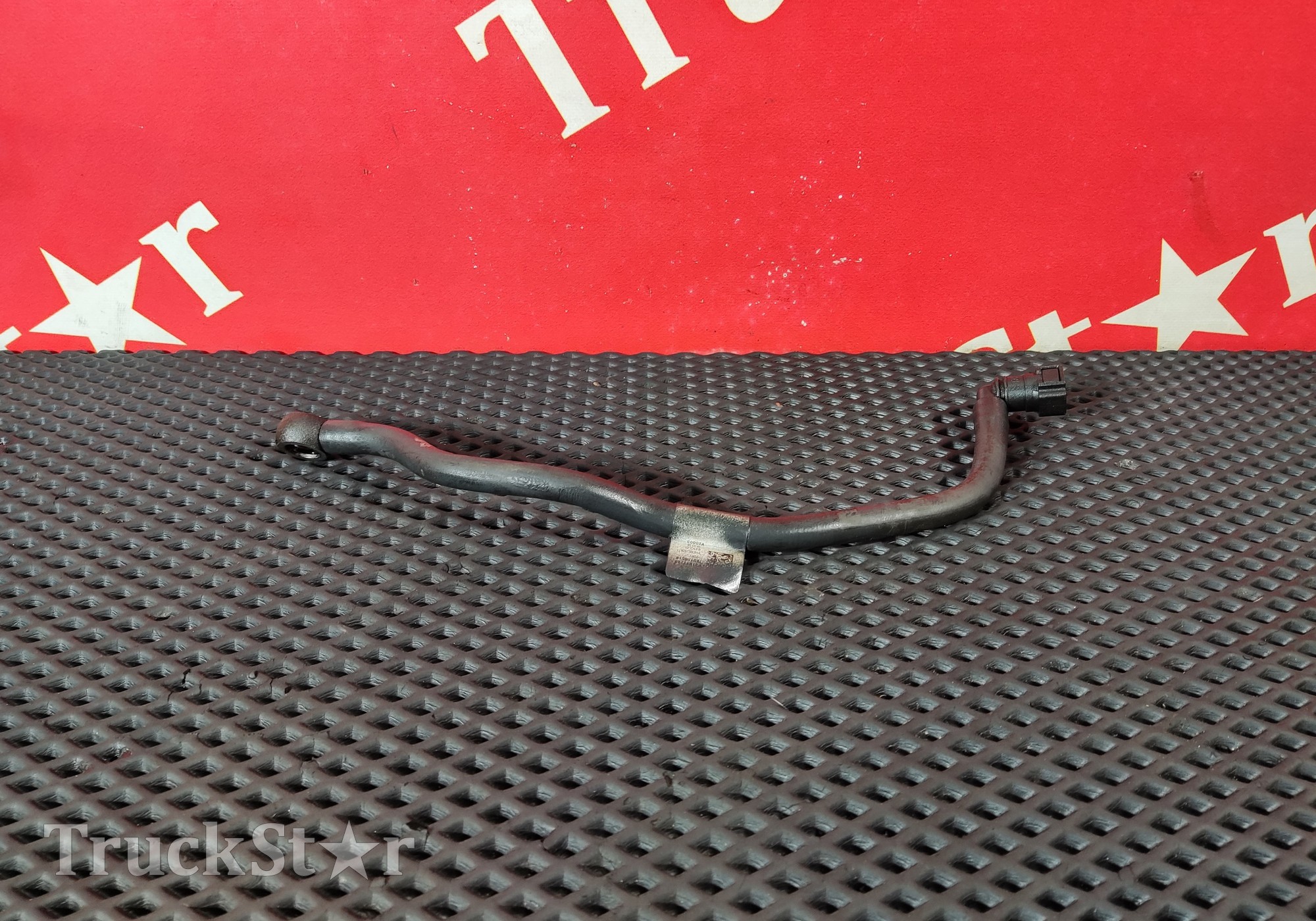 7421937712 Трубка топливная для Volvo