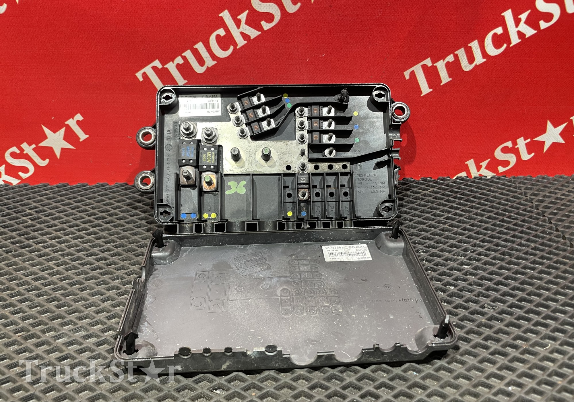 21717590 Блок силовых предохранителей для Volvo FM