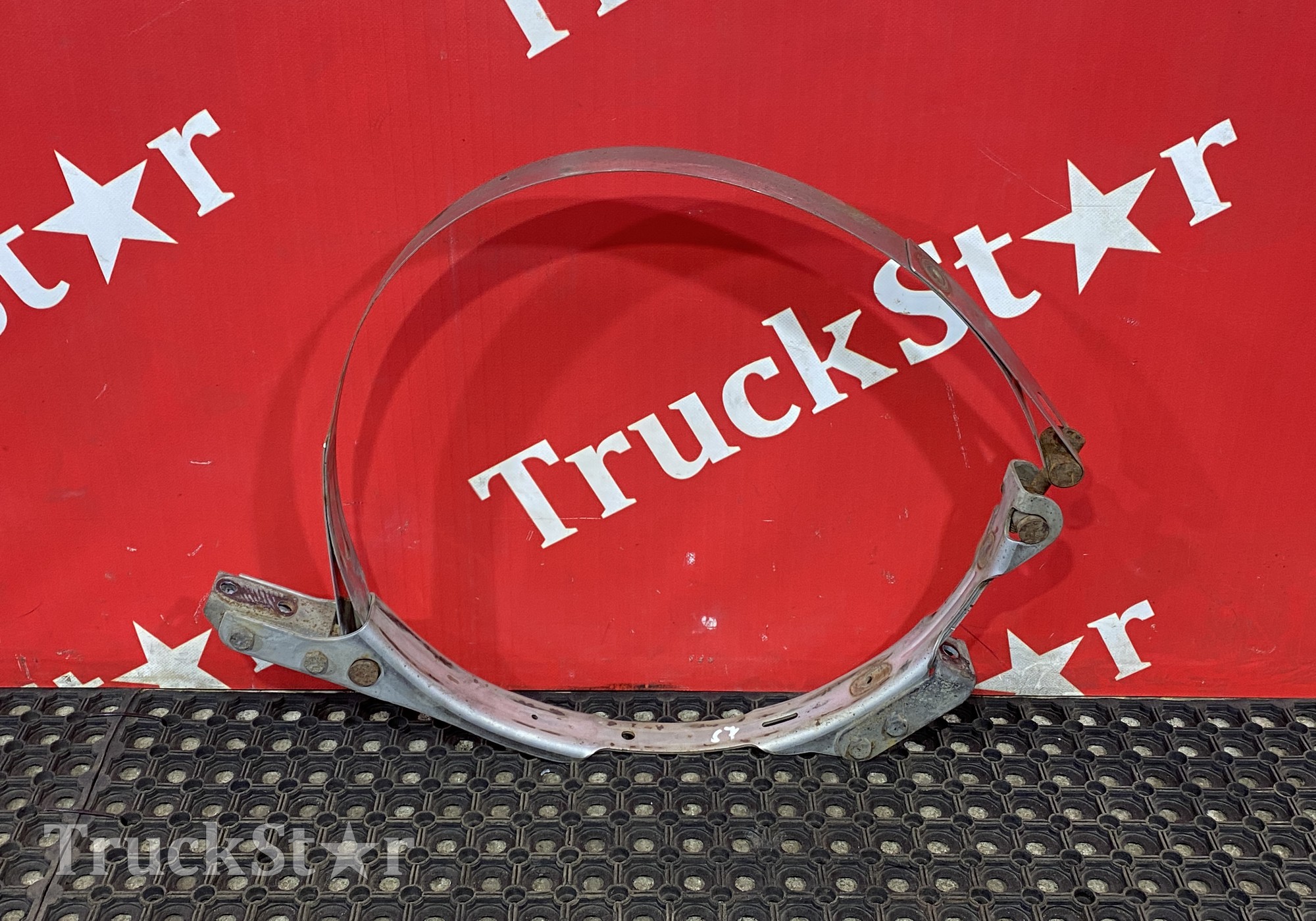 2273998 Хомут глушителя для Scania 5-series G (с 2004 по 2016)