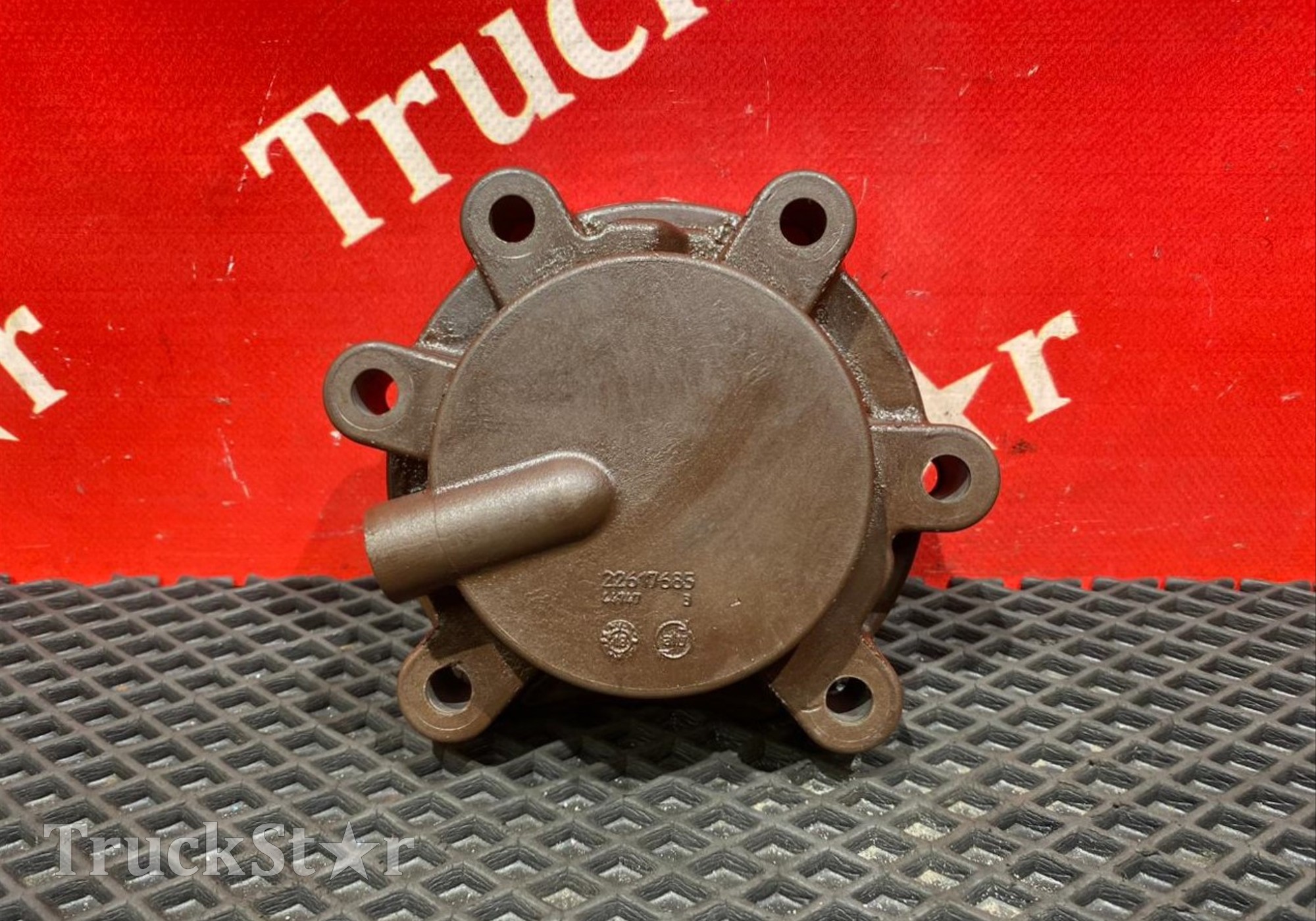22617685 Крышка цилиндра АКПП 2019г. для Volvo FH 4 (с 2012)