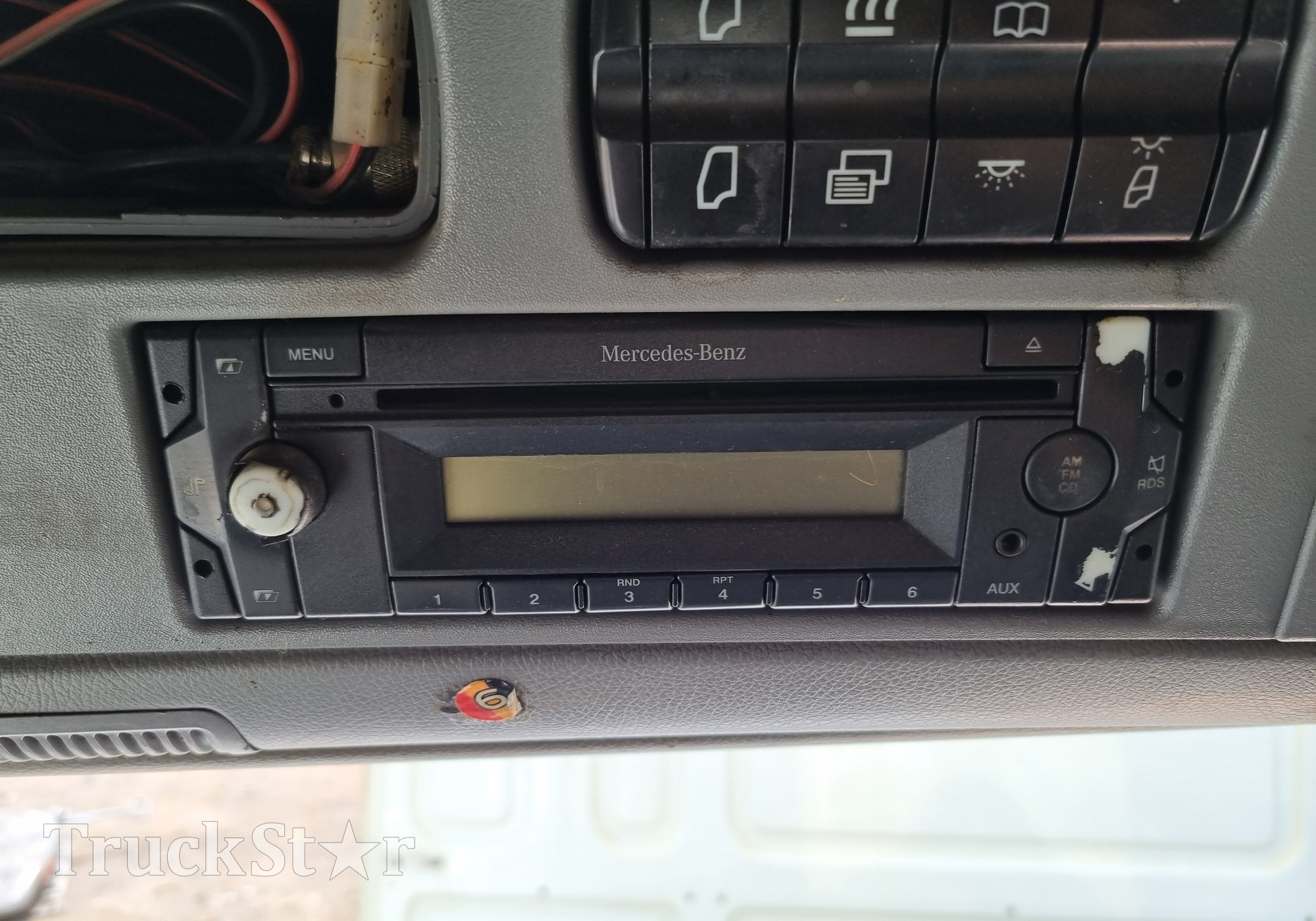 0004461062 Магнитола для Mercedes-Benz Actros MP3 (с 2008)