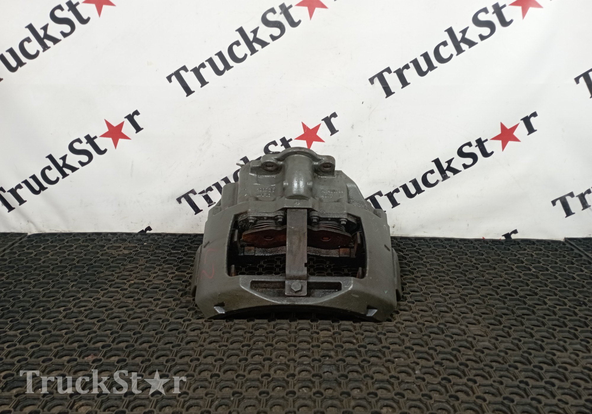 AZ4007444210 Суппорт зaдний левый 2023г для Sinotruk Sitrak C7H