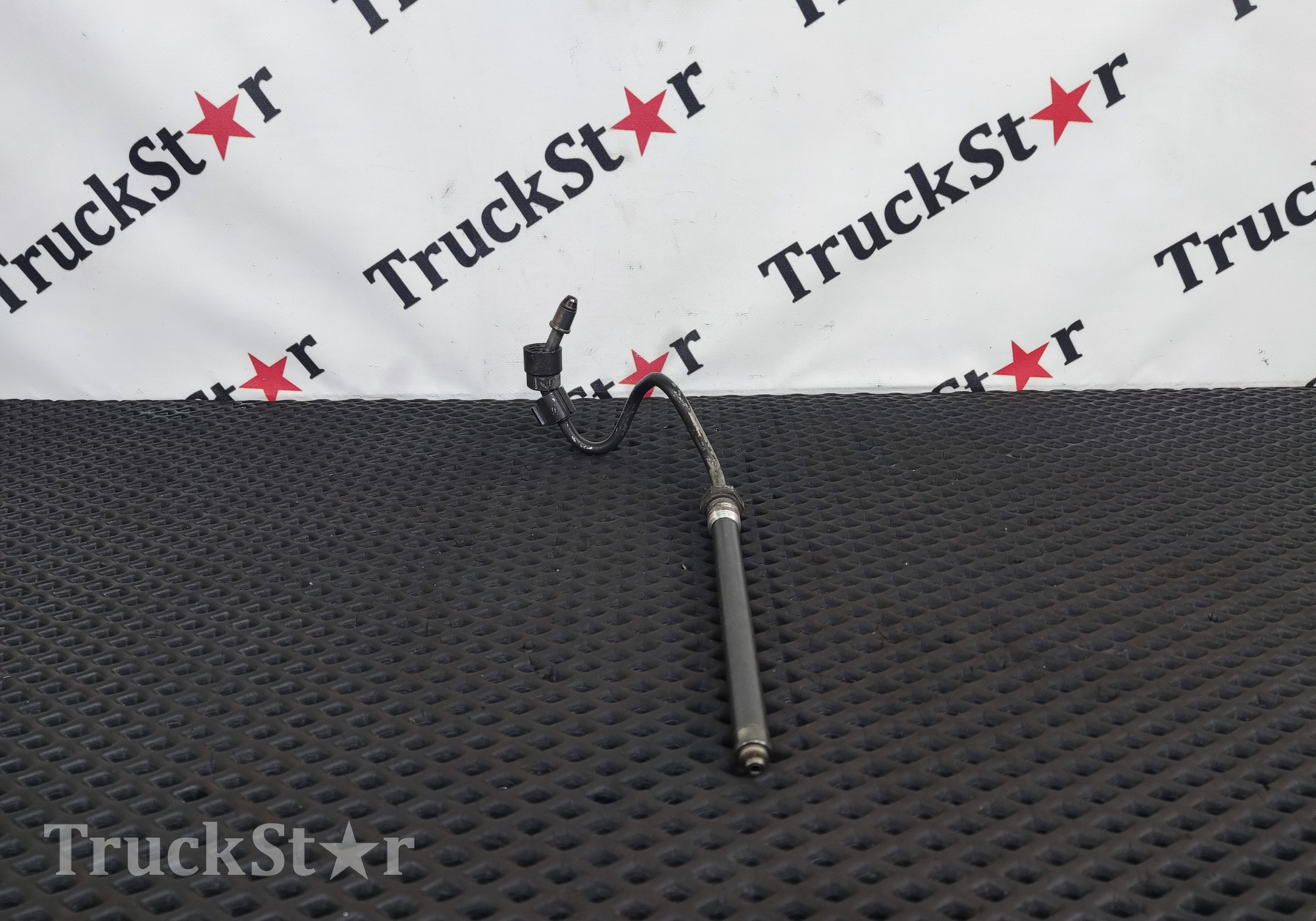 2047593 Трубка топливная 2018г. для Daf XF106 (с 2012)
