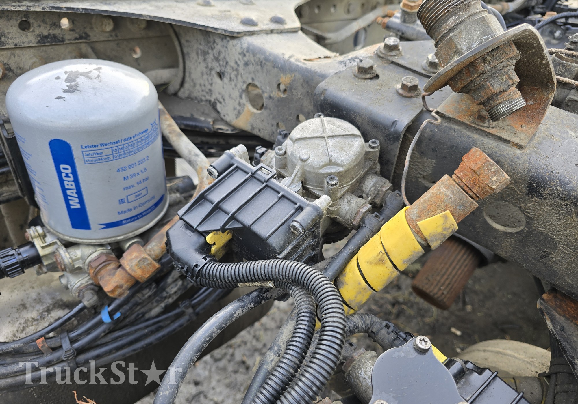DZ9X189360406 Модулятор EBS передний 2023г. для Sinotruk Sitrak C7H
