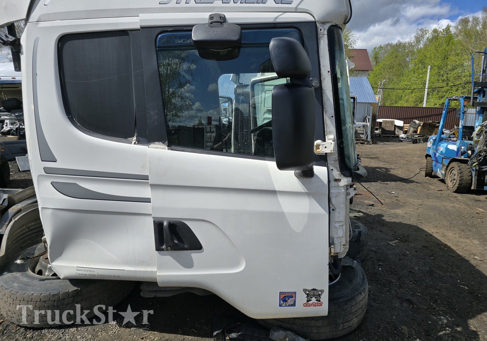 1476535 Дверь правая для Scania 5-series