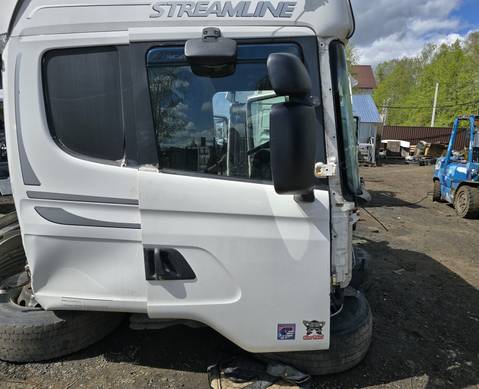 1476535 Дверь правая для Scania