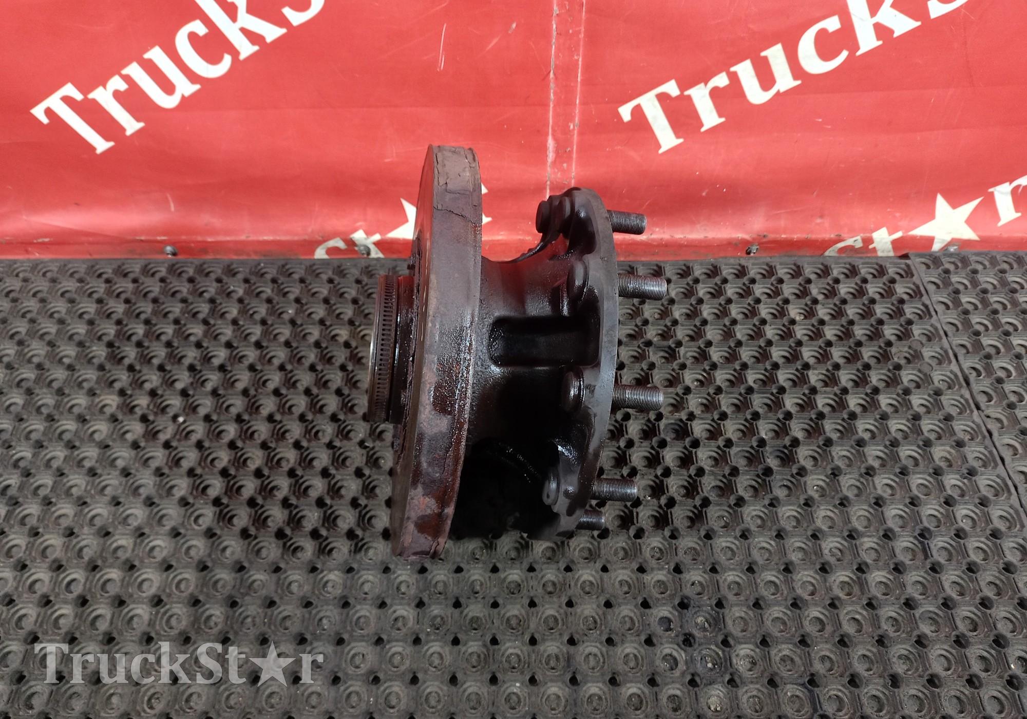 22036498 Ступица передняя 2017 г. для Volvo FH
