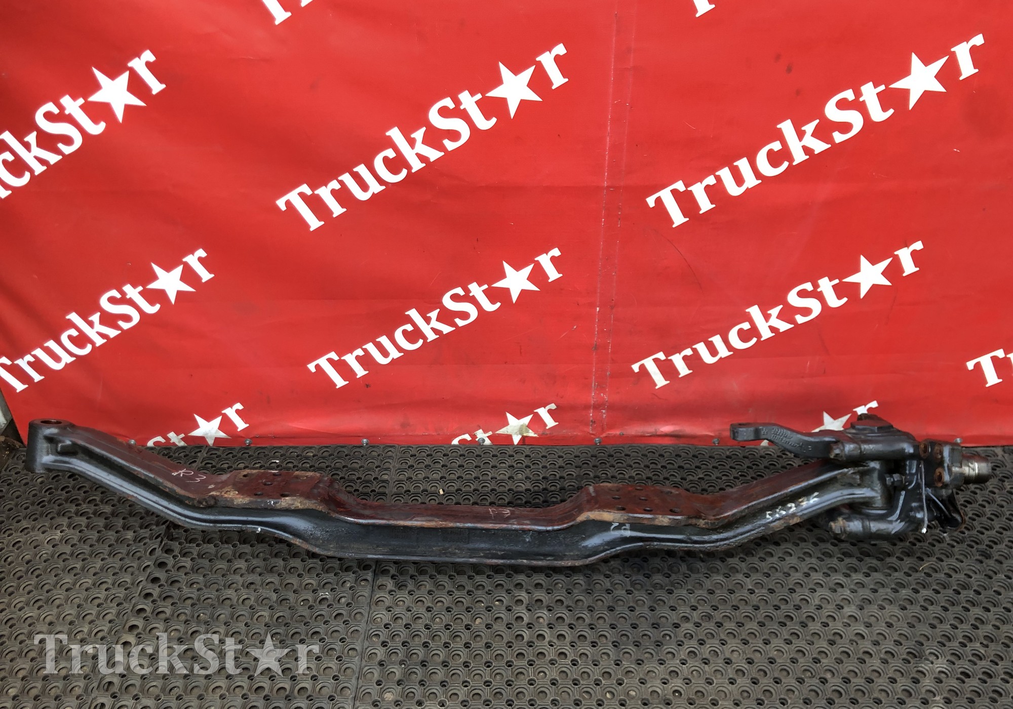 7422115151 Балка передняя для Volvo FM