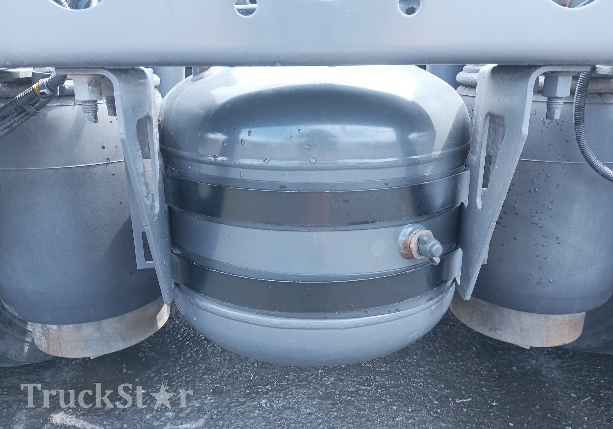 7421187795 Ресивер воздушный 39L 2016 г для Renault T