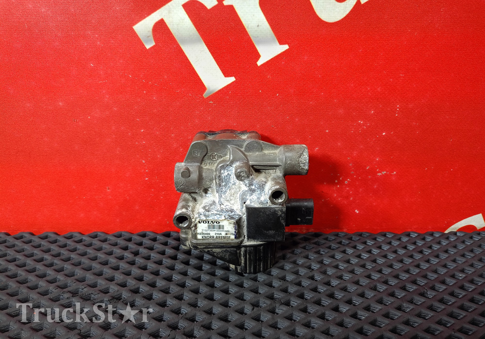 21327360 Кран ABS для Volvo FM