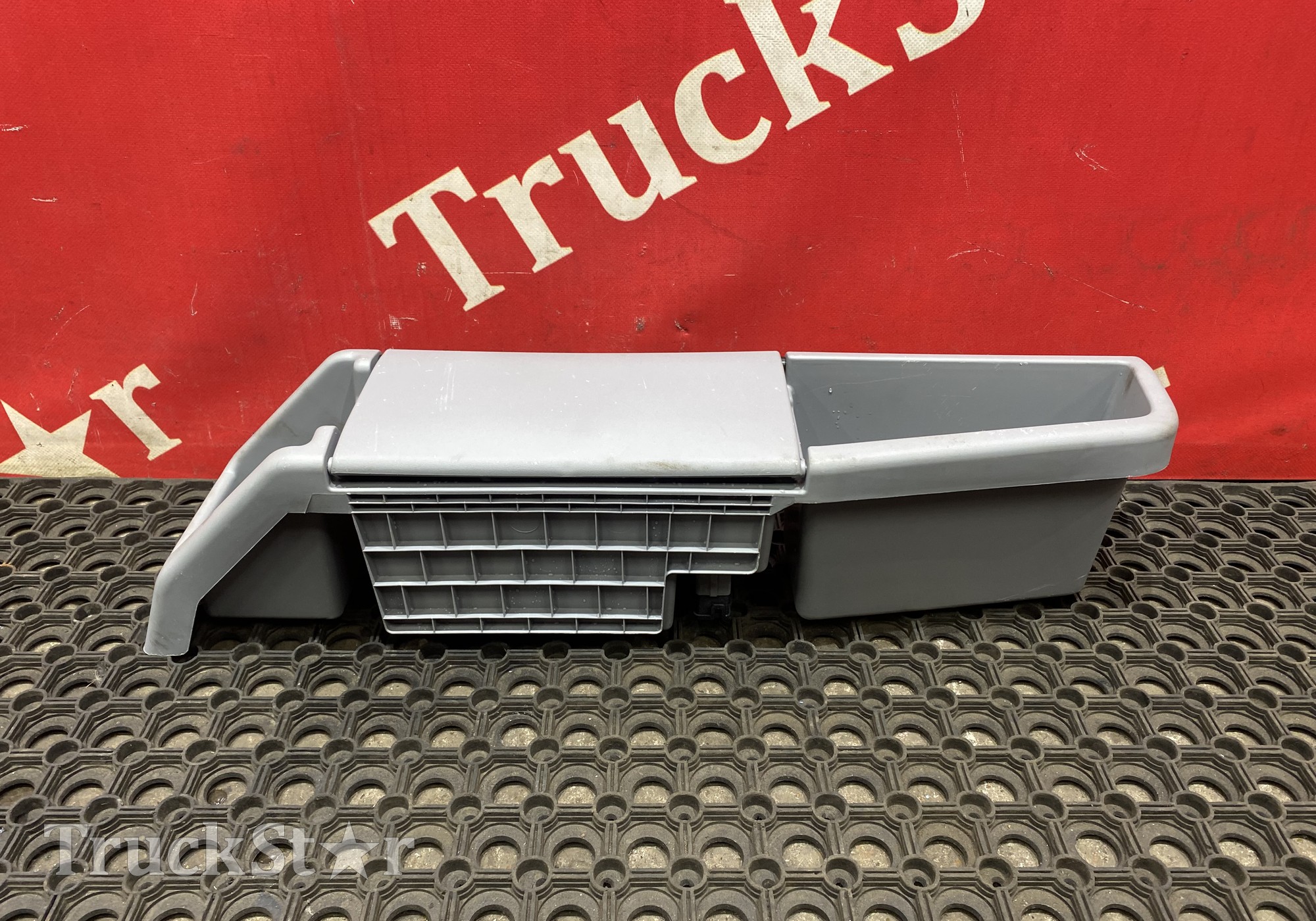 5402034C6301 Ящик спальника боковой 2024г для DongFeng GX DFH4180