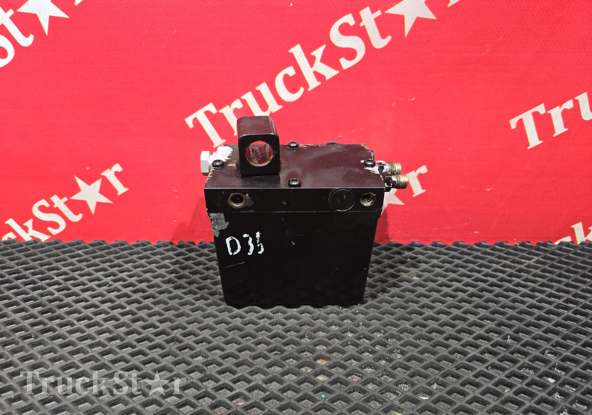 1450903 Насос подъема кабины для Daf XF95