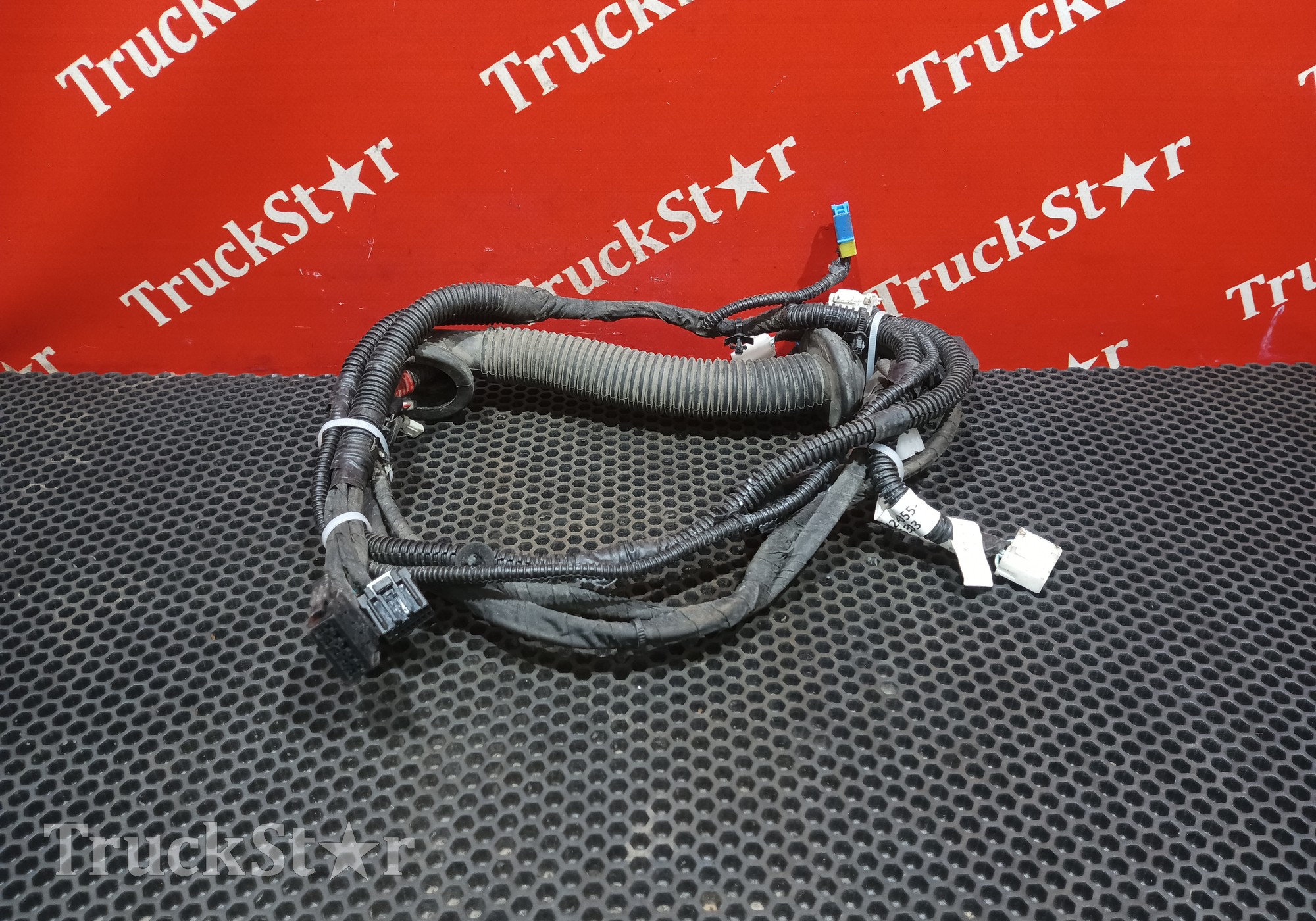 3724055C6303 Проводка двери правой 2024г. для DongFeng GX DFH4180