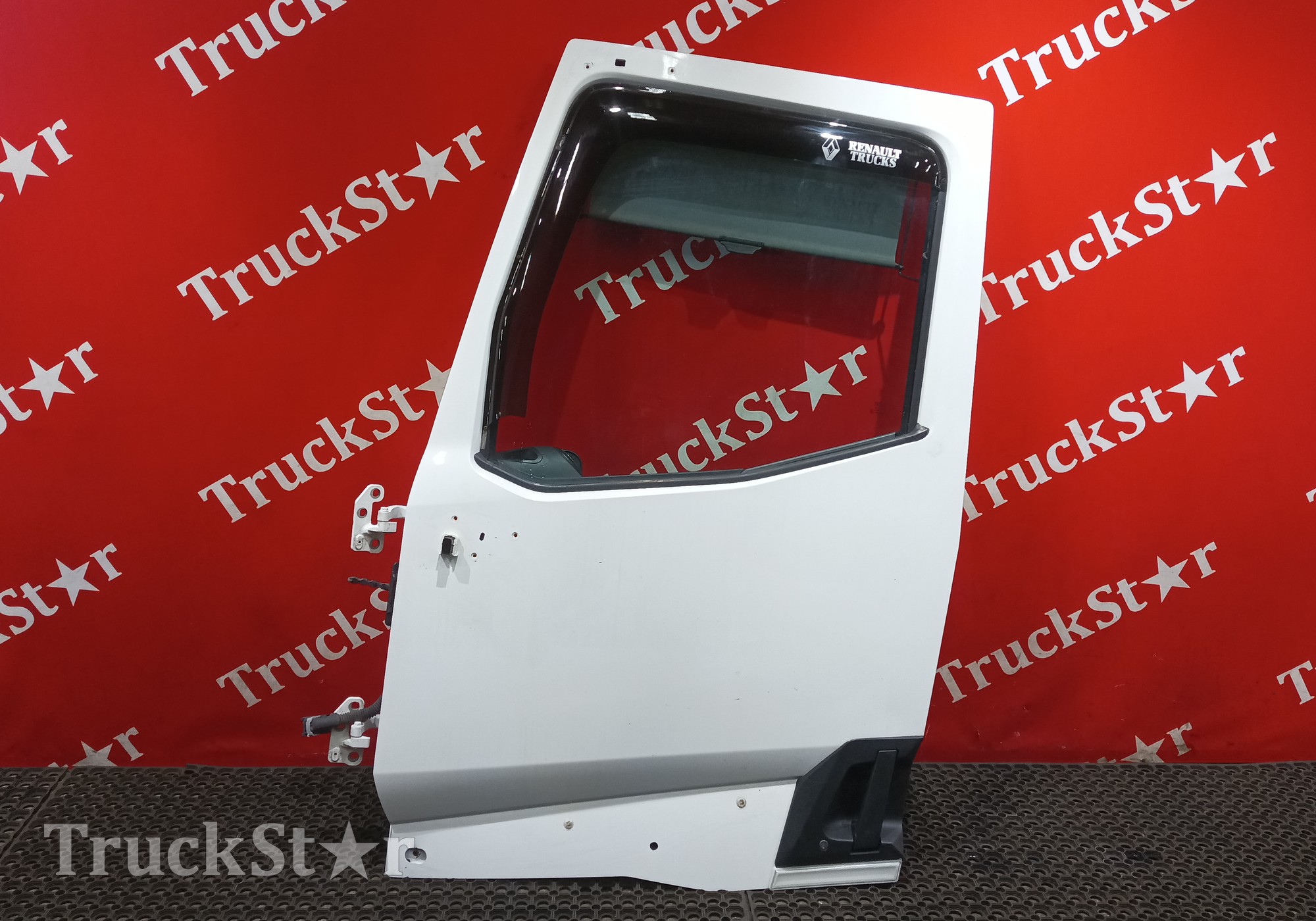 7482702620 Дверь левая 2020г. для Renault T (с 2013)