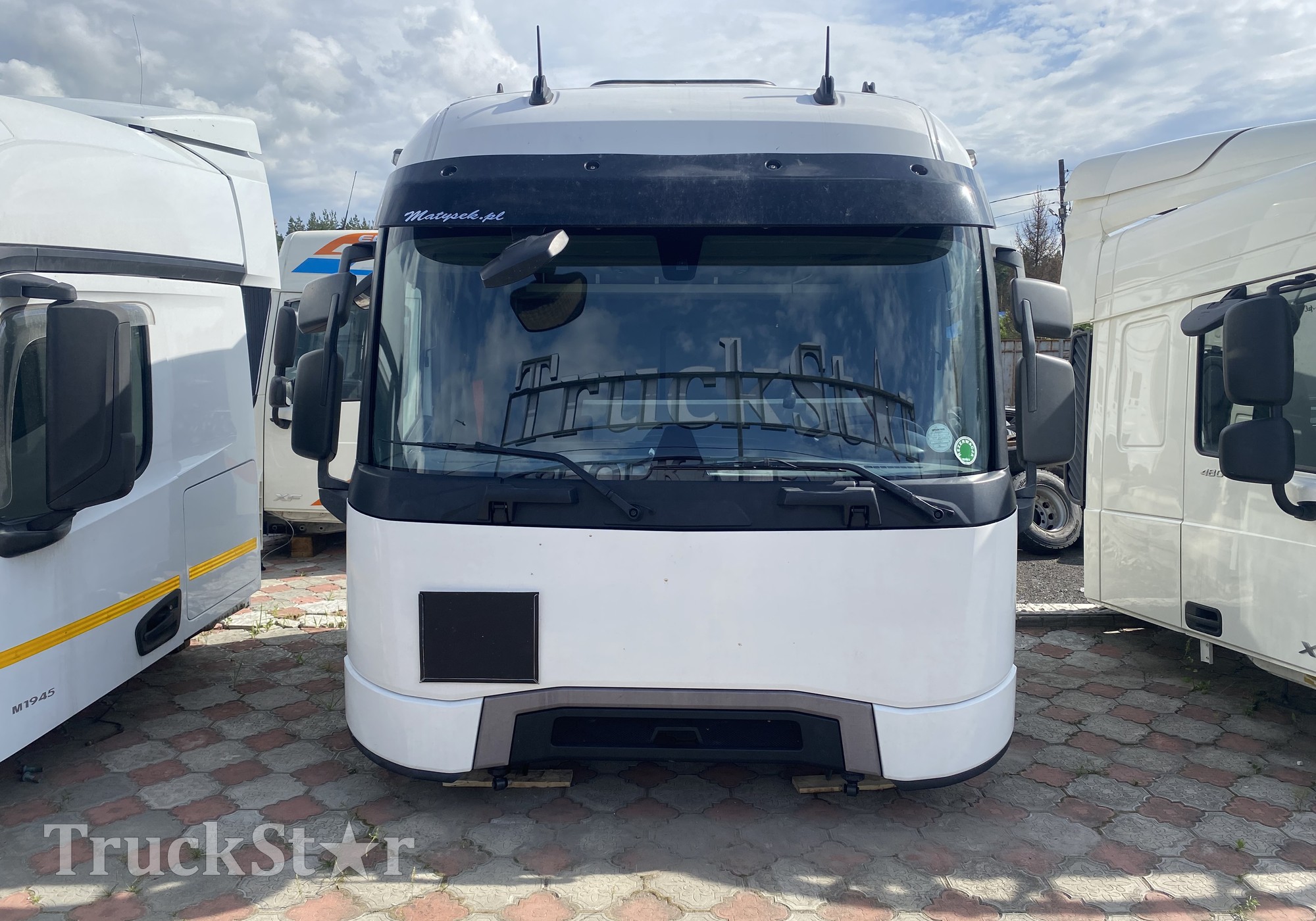 5600745664 Кабина T-HIGH (высокая) в сборе 2016г. для Renault T (с 2013)