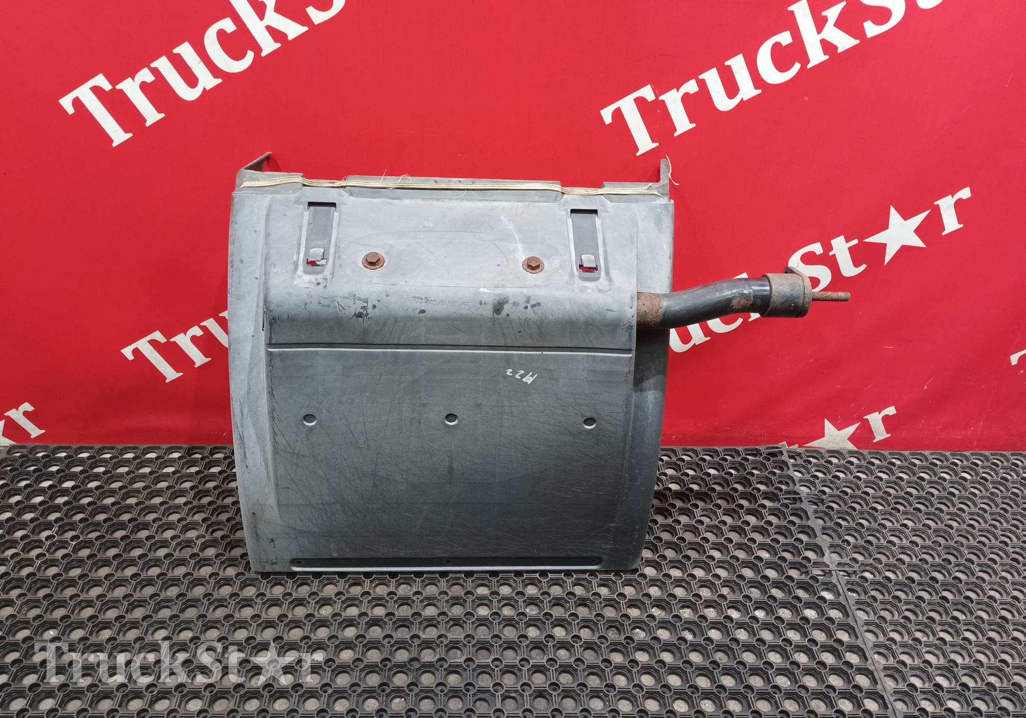 81664106599 Крыло заднее передняя часть для Man TGM