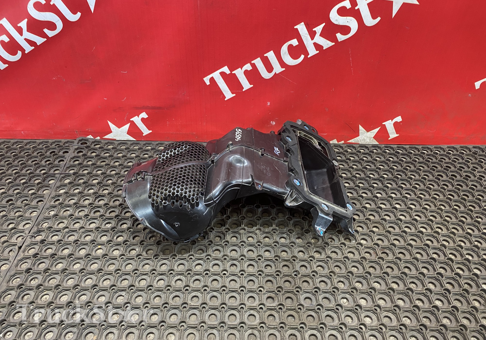 7484193462 Воздуховод отопителя 2018г для Renault T (с 2013)