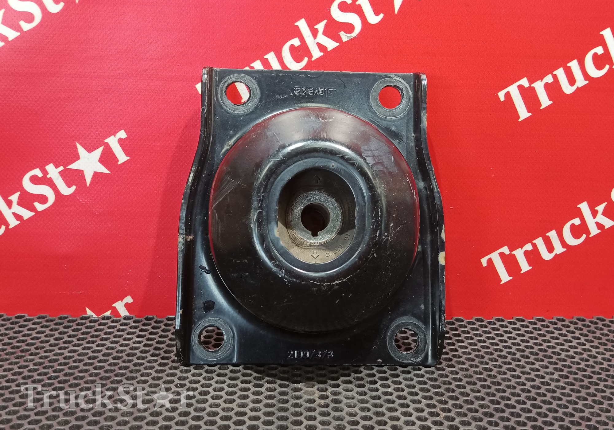 7421997280 Подушка двигателя передняя 2016 г. для Volvo