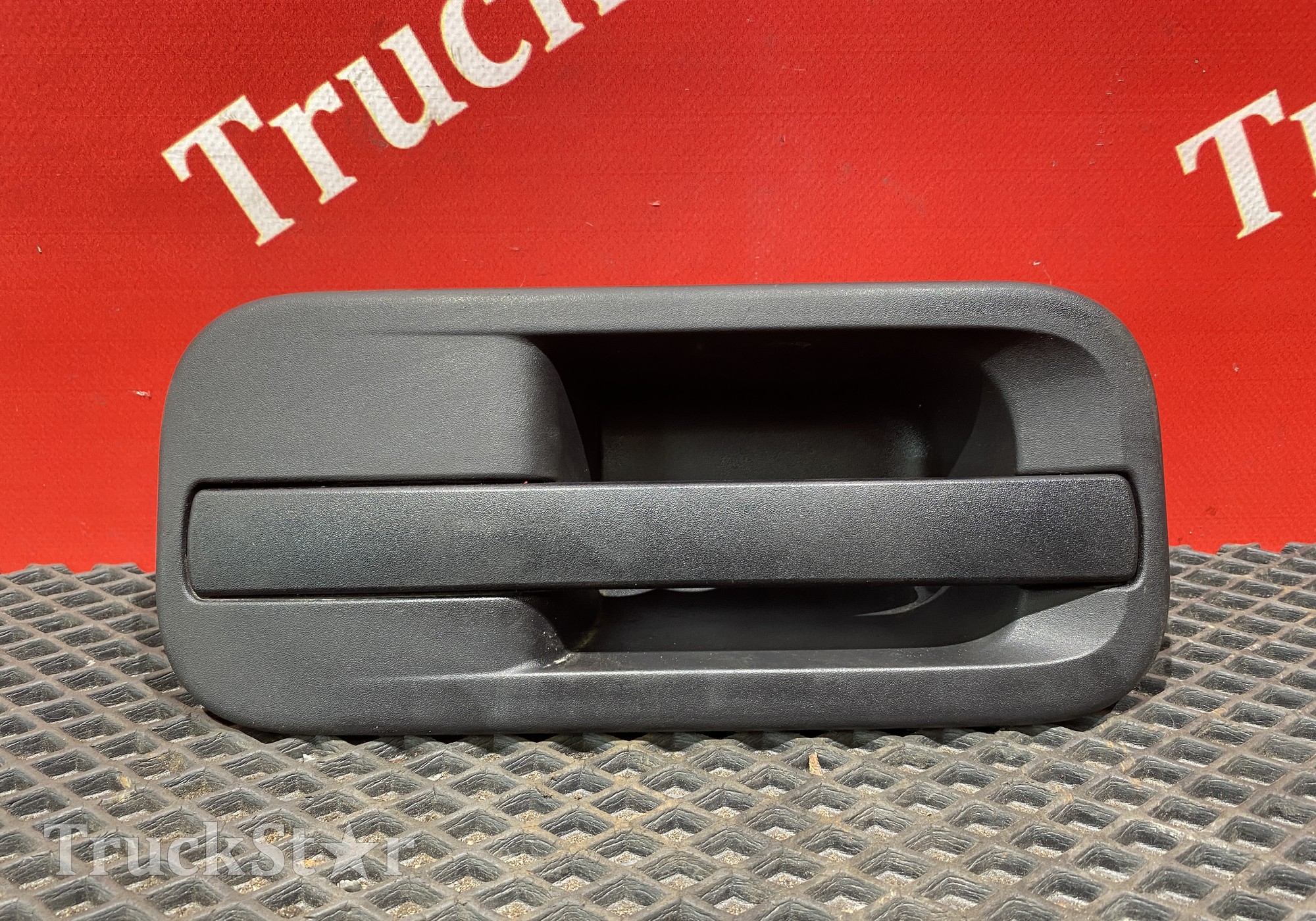 1872763 Ручка двери наружная правая 2020г для Daf XF106