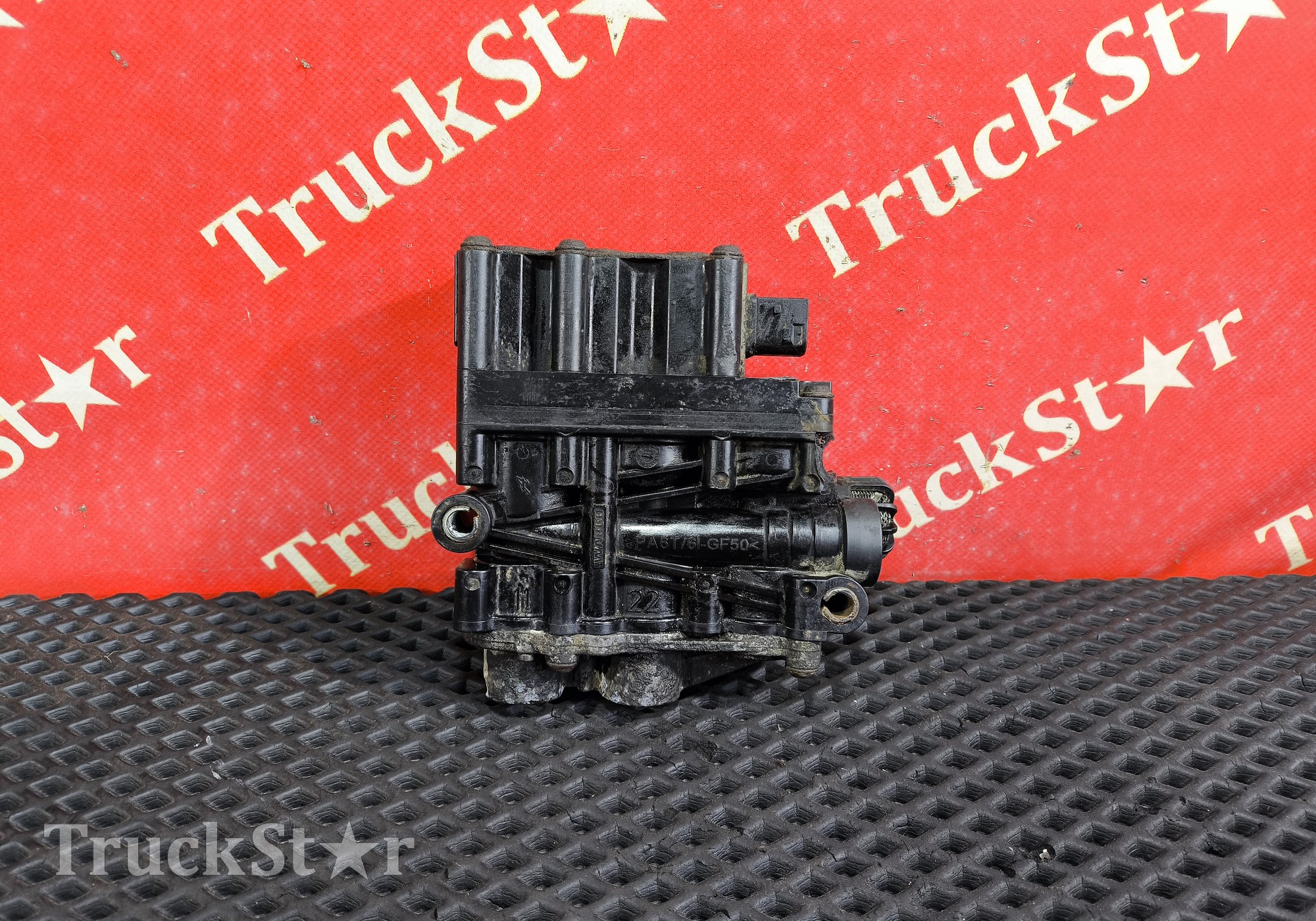 1889796 Кран уровня пола главный для Scania 6-series G (с 2016)