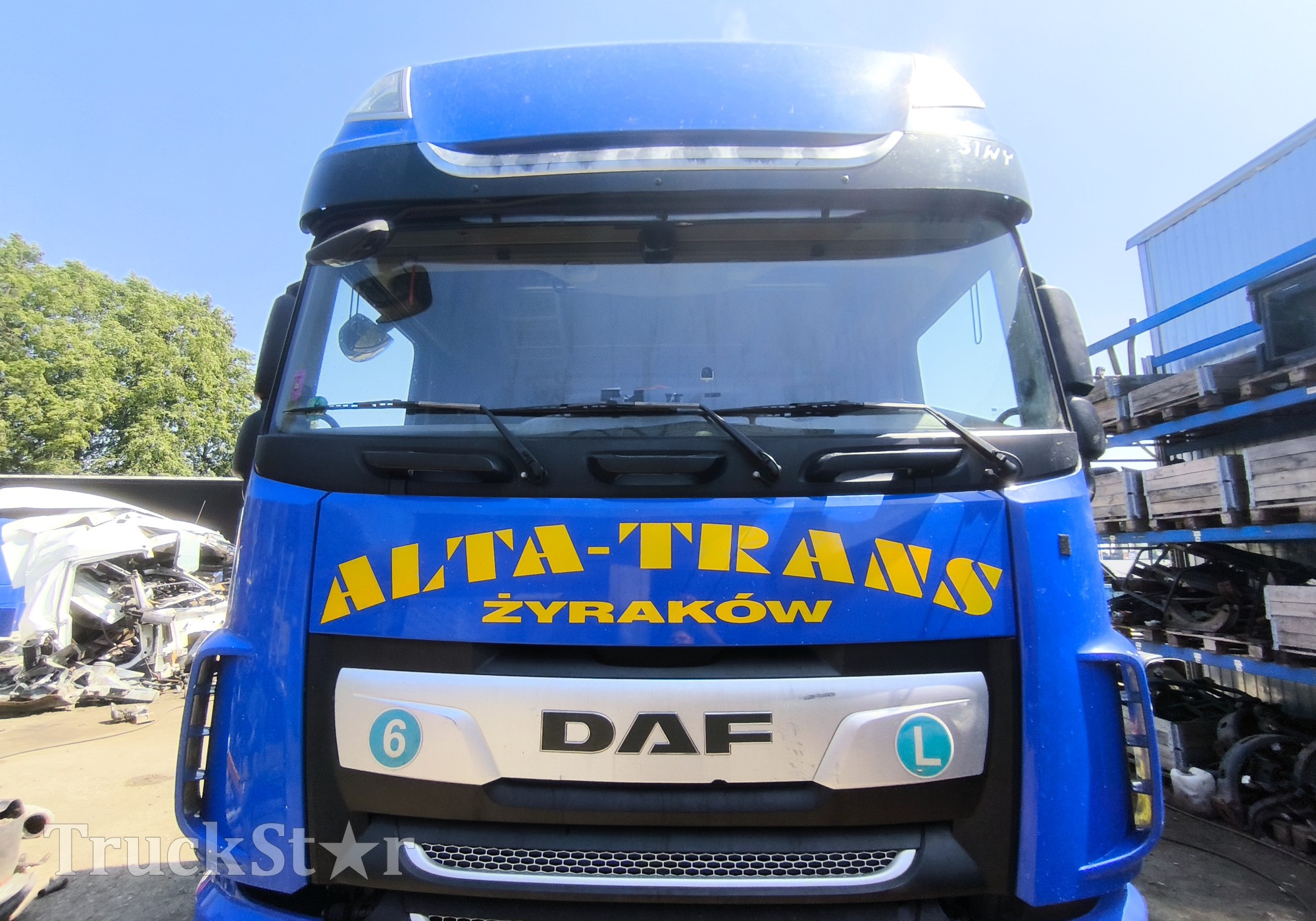 2032405 Кабина в сборе 2018г. для Daf XF106 (с 2012)