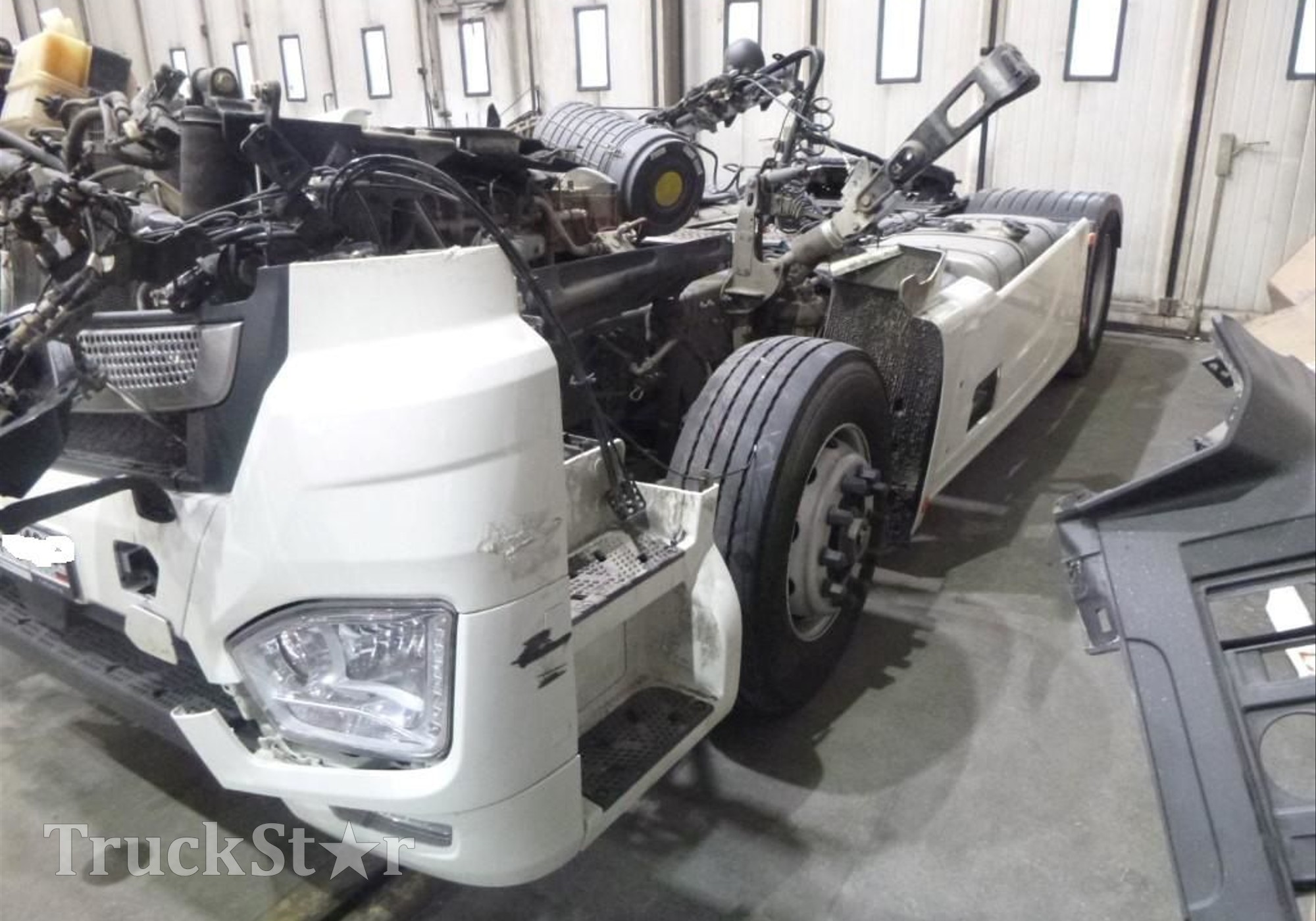 Foton Auman EST 2023 г. в разборе