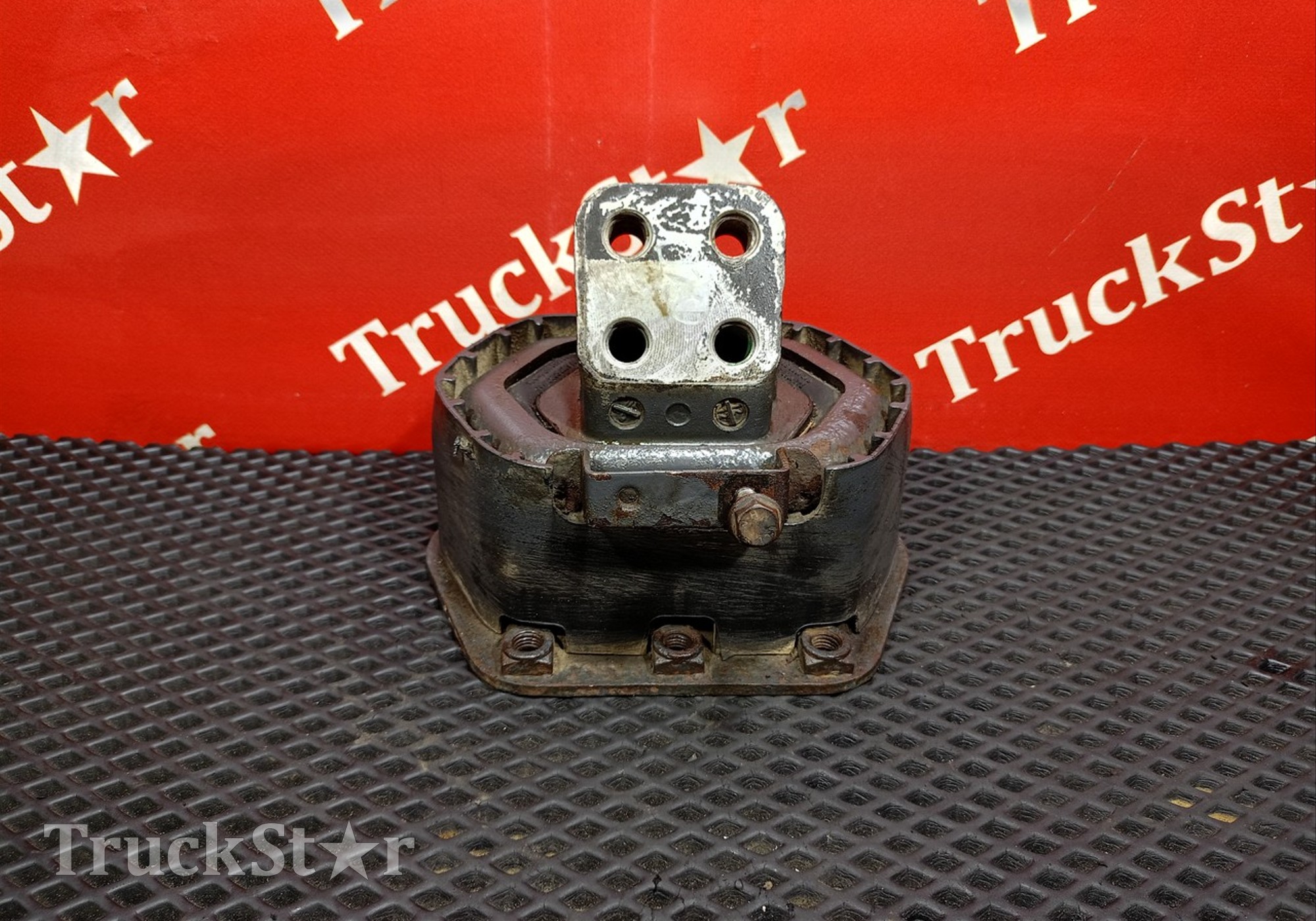 1806721 Подушка двигателя задняя для Daf CF