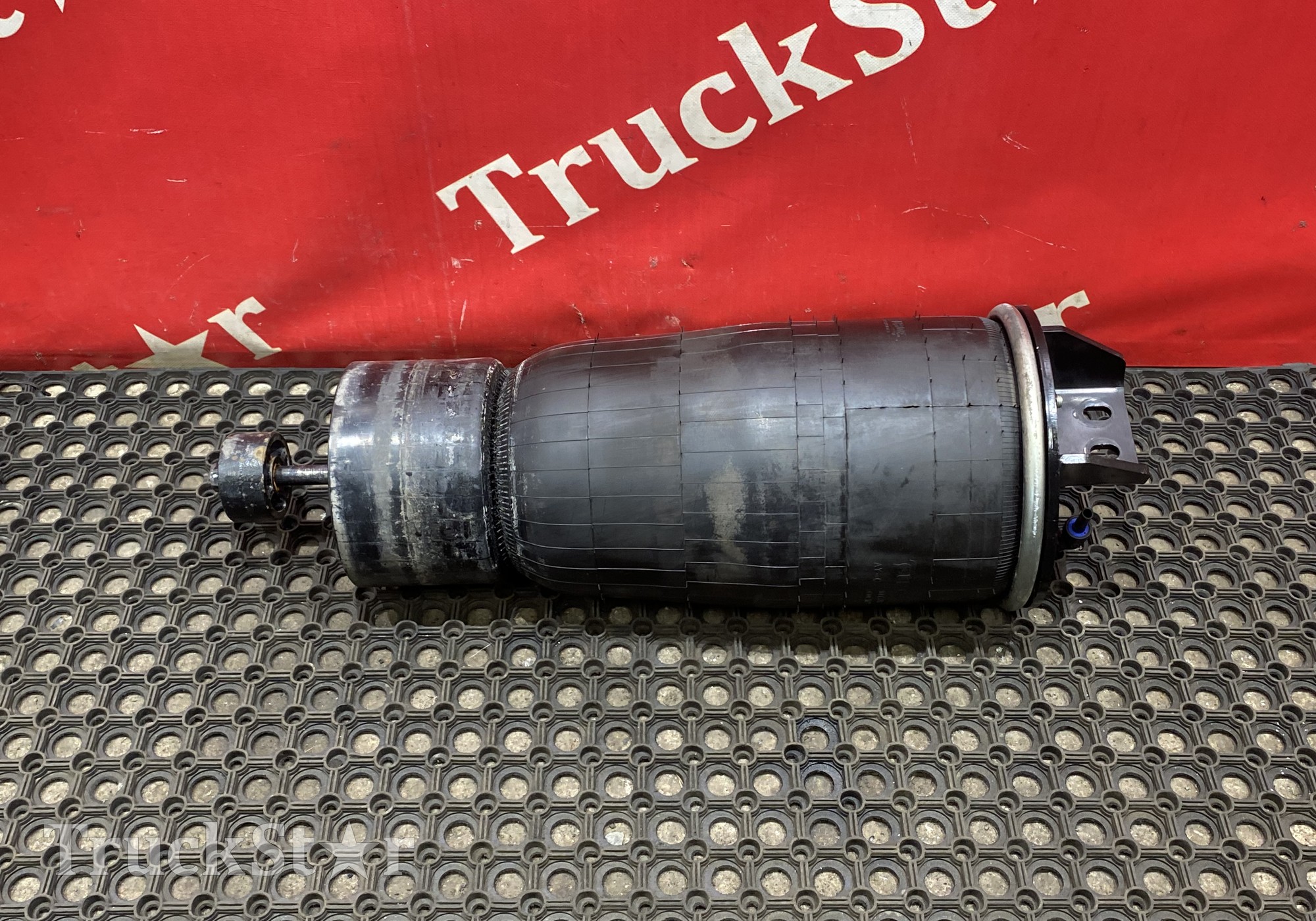 2935461H19CE Подушка пневмоподвески задняя 2024г для DongFeng GX DFH4180