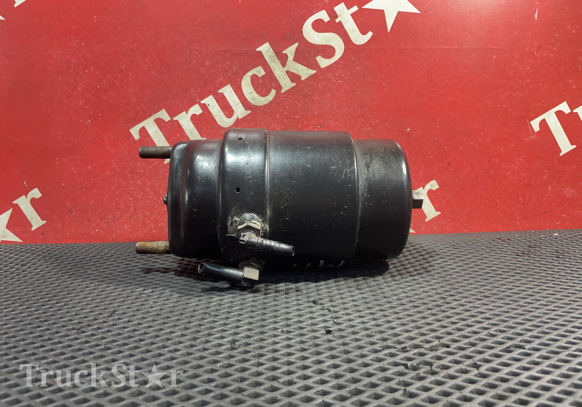 81504116015 Энергоаккумулятор тормозной для Man TGX TG3 (с 2020)