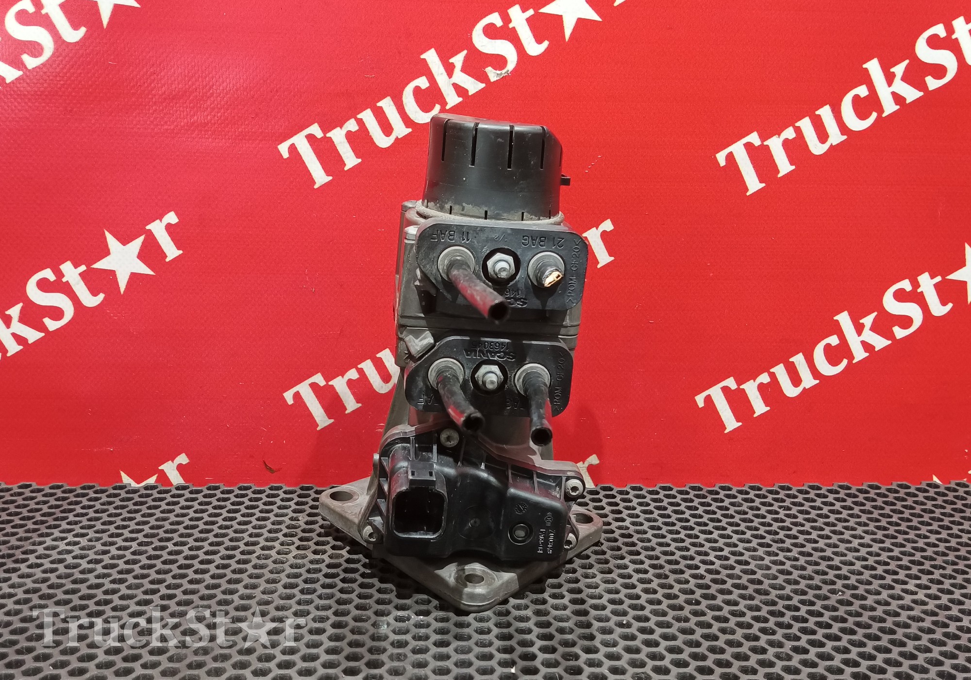 1442938 Кран тормозной главный для Scania 5-series